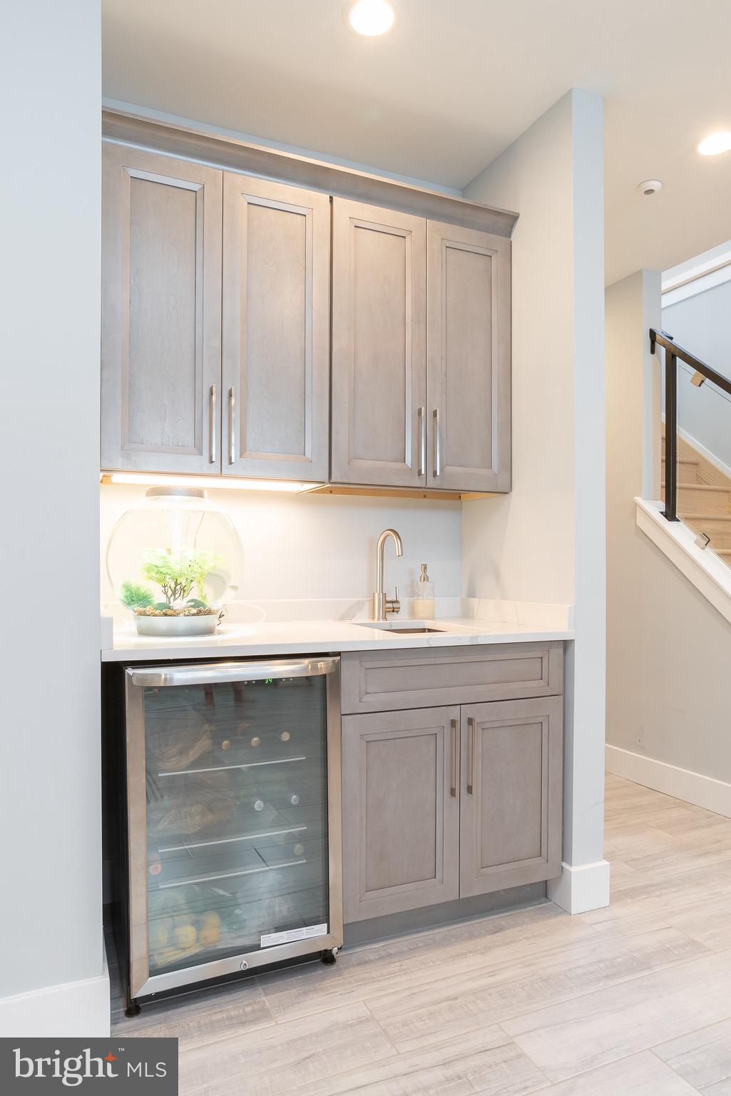 FRANCISVILLE - Residential