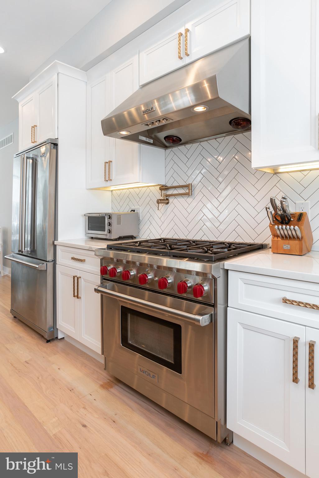 FRANCISVILLE - Residential