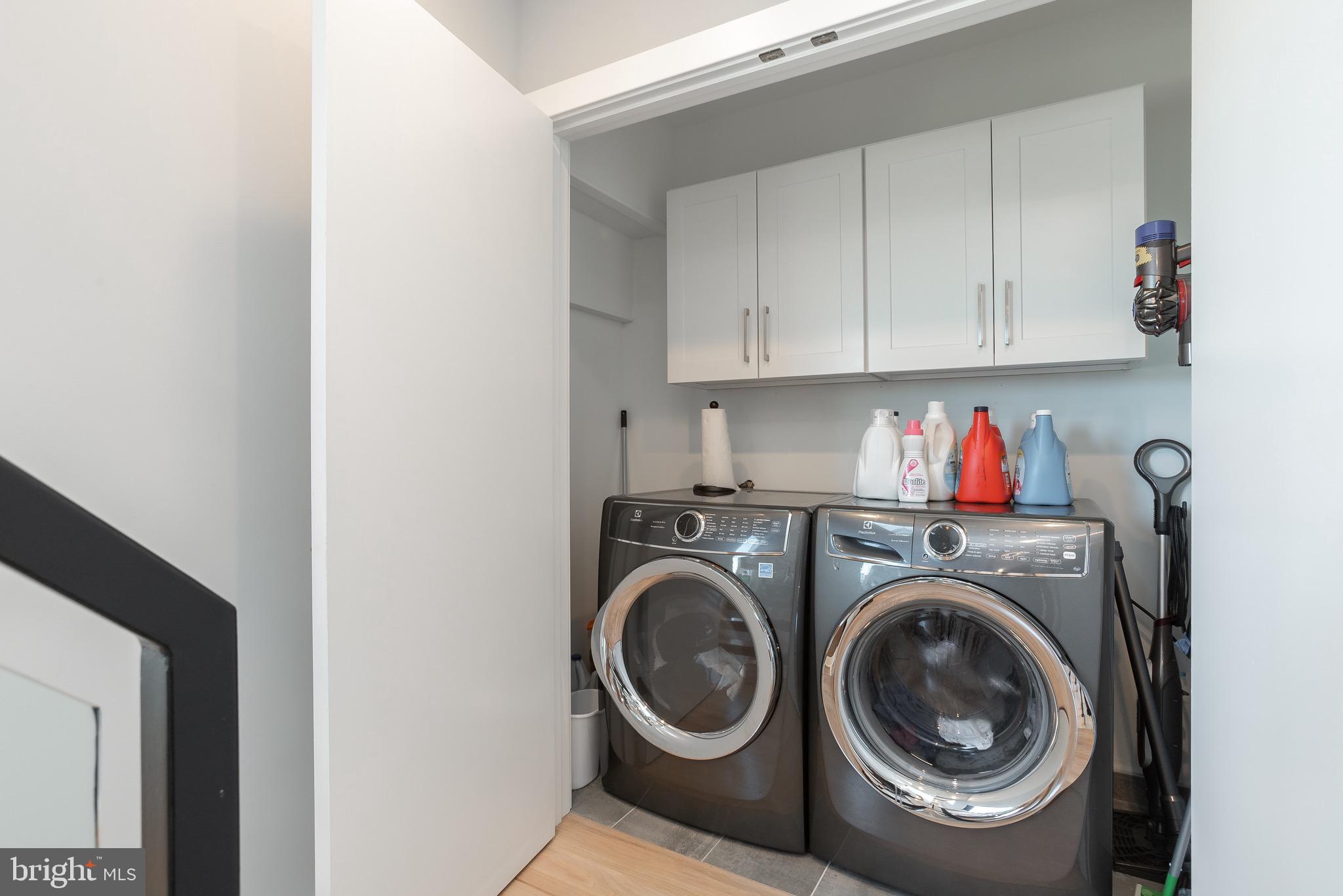 FRANCISVILLE - Residential