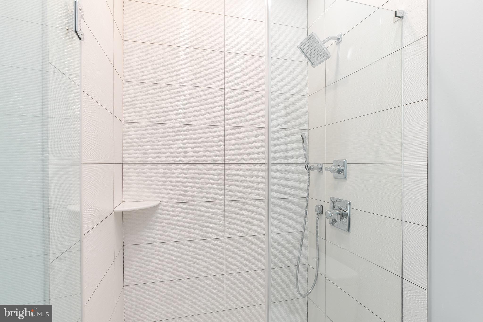 FRANCISVILLE - Residential