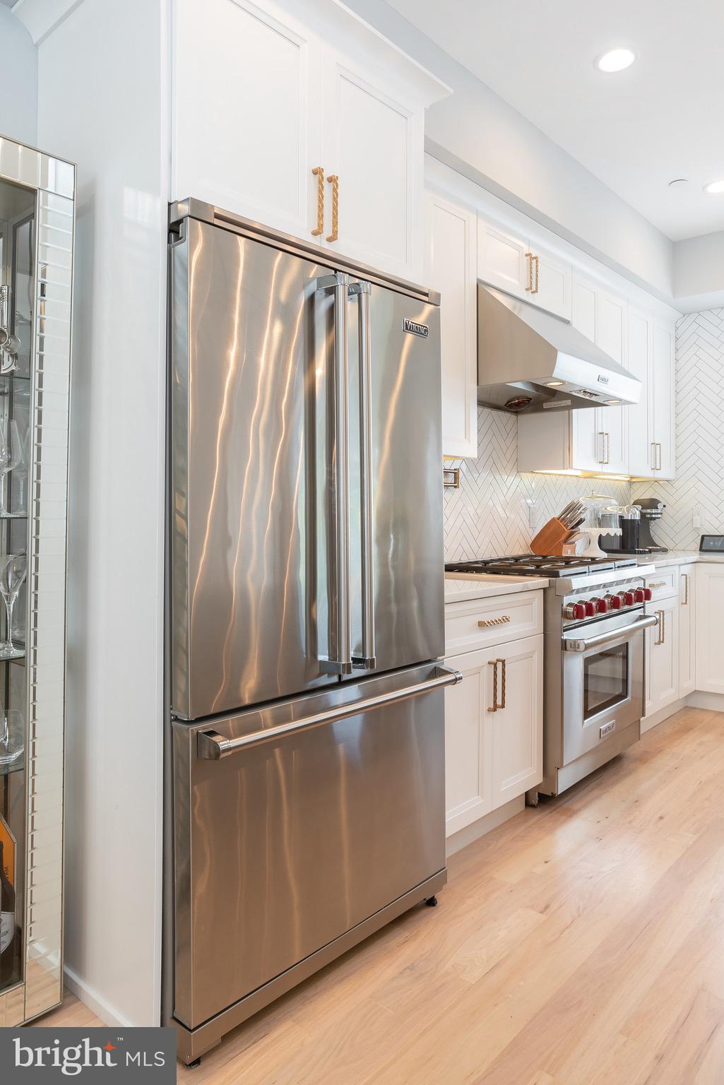 FRANCISVILLE - Residential