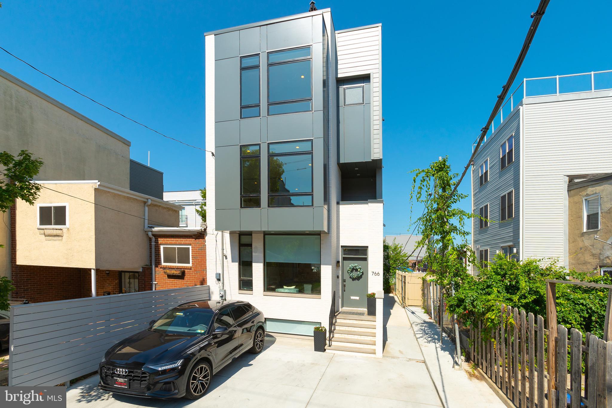 FRANCISVILLE - Residential