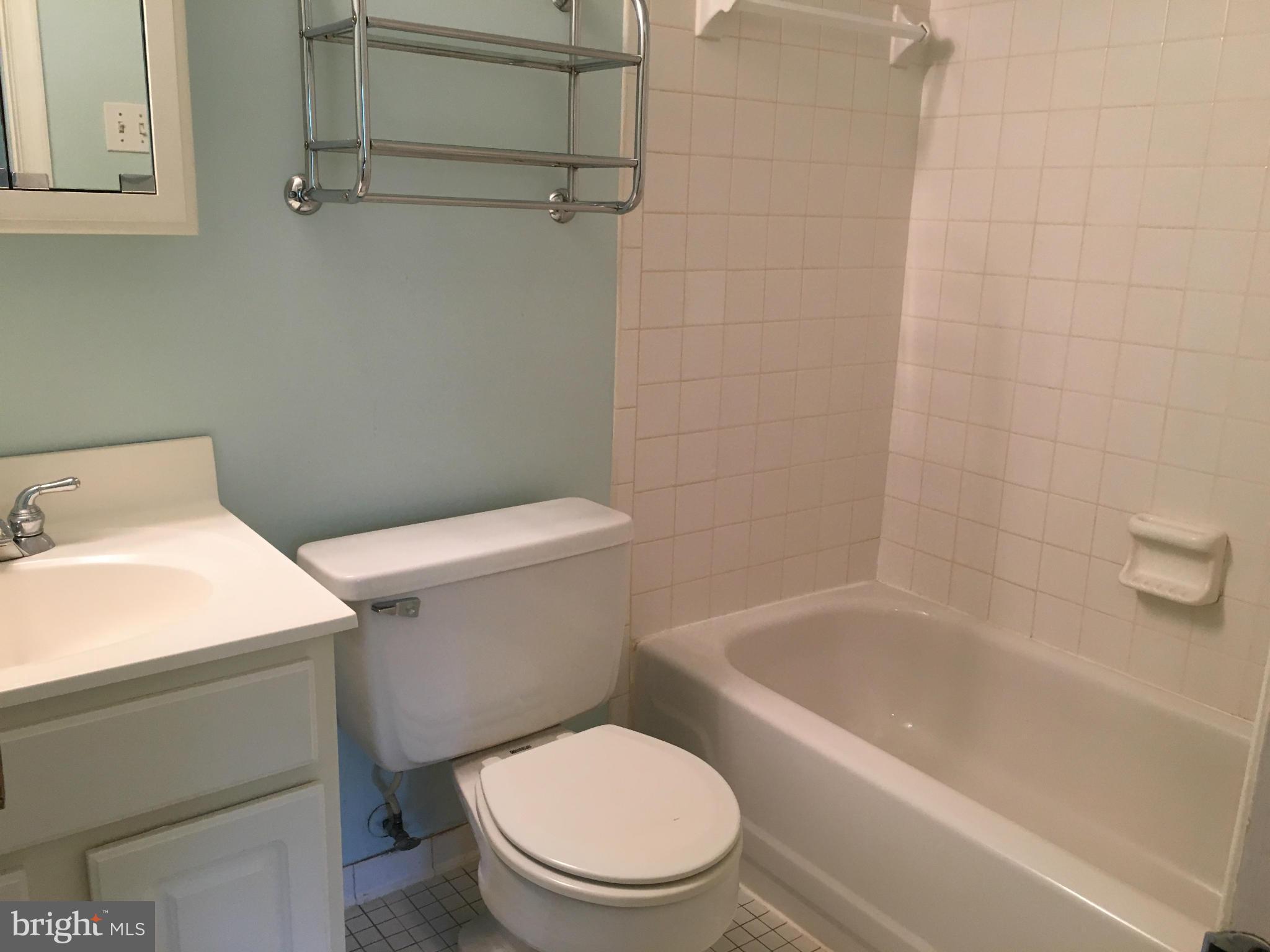 VILLAGE OF LONG REACH - Residential Lease