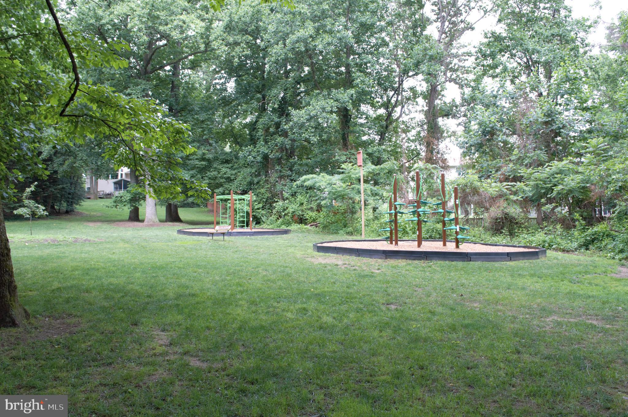 ATLANTIS - Residential Lease