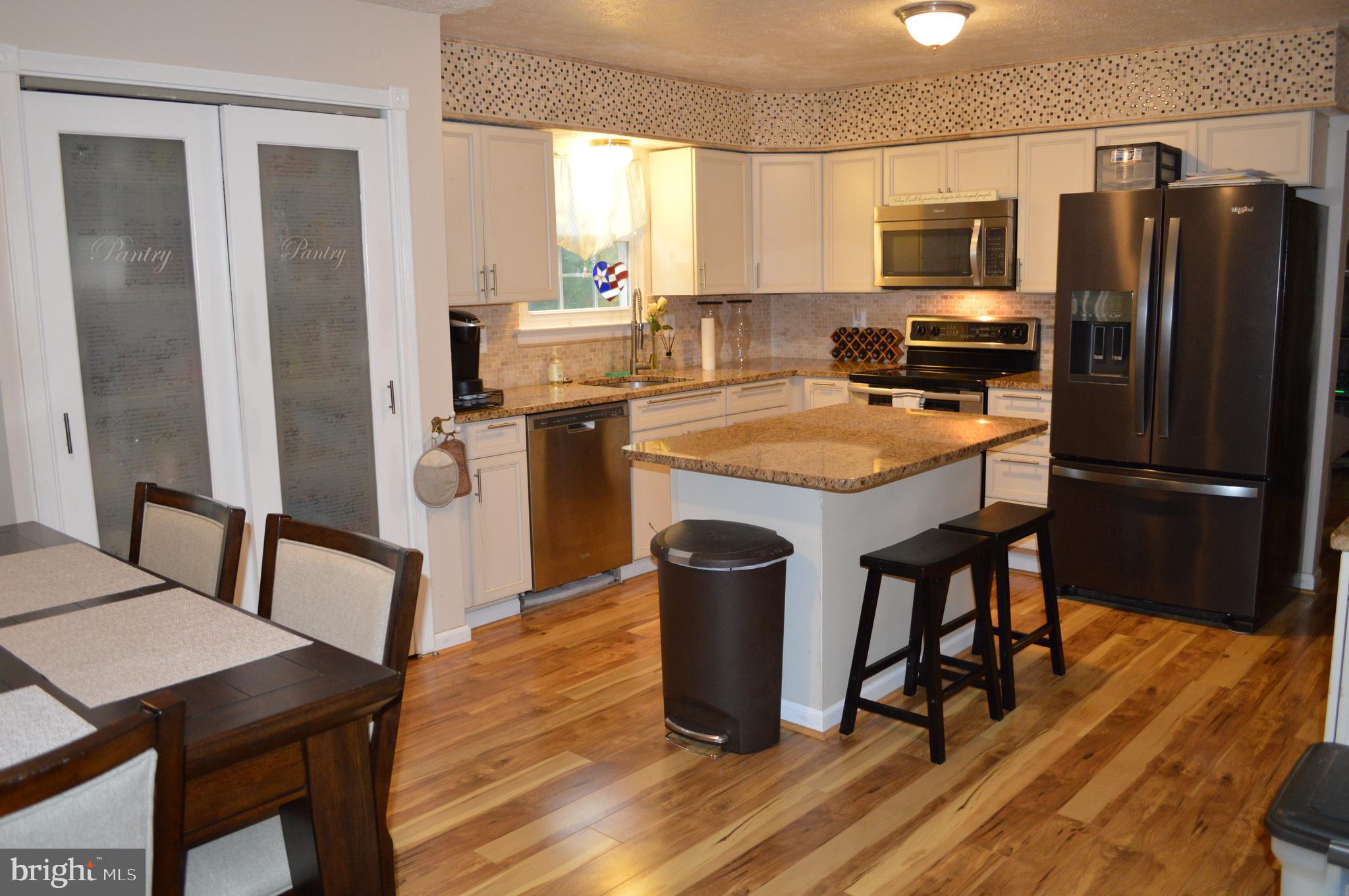 ATLANTIS - Residential Lease