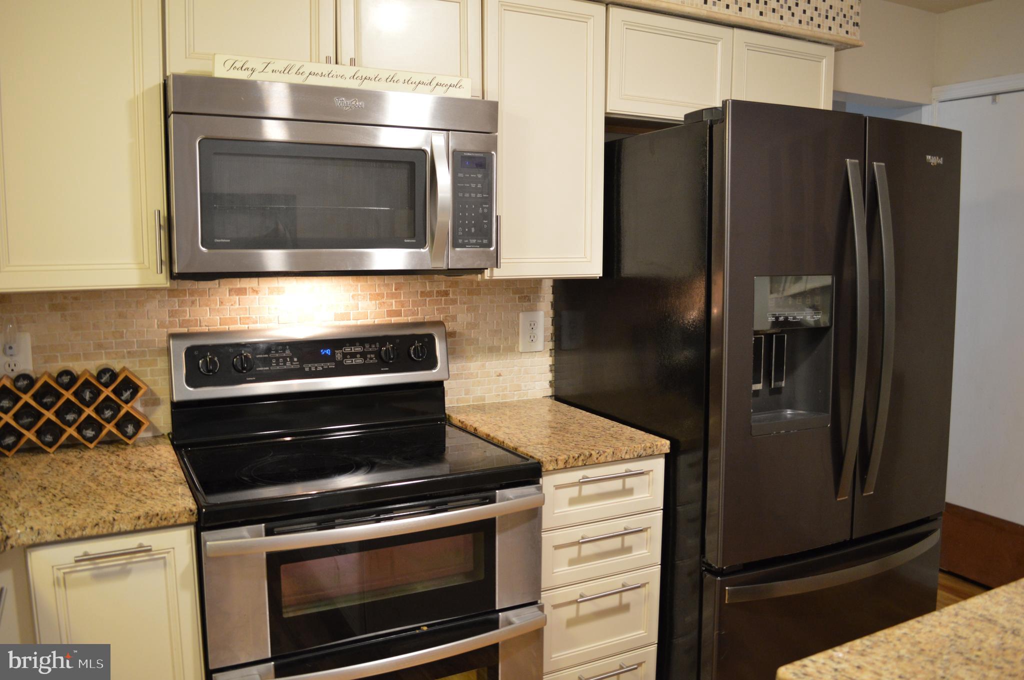 ATLANTIS - Residential Lease