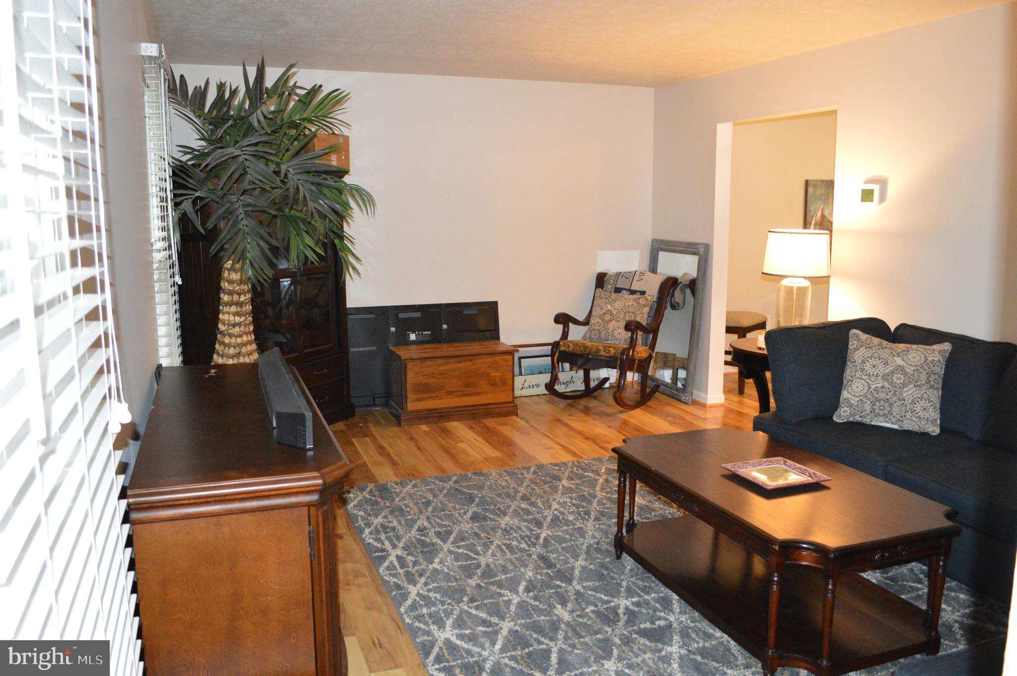 ATLANTIS - Residential Lease