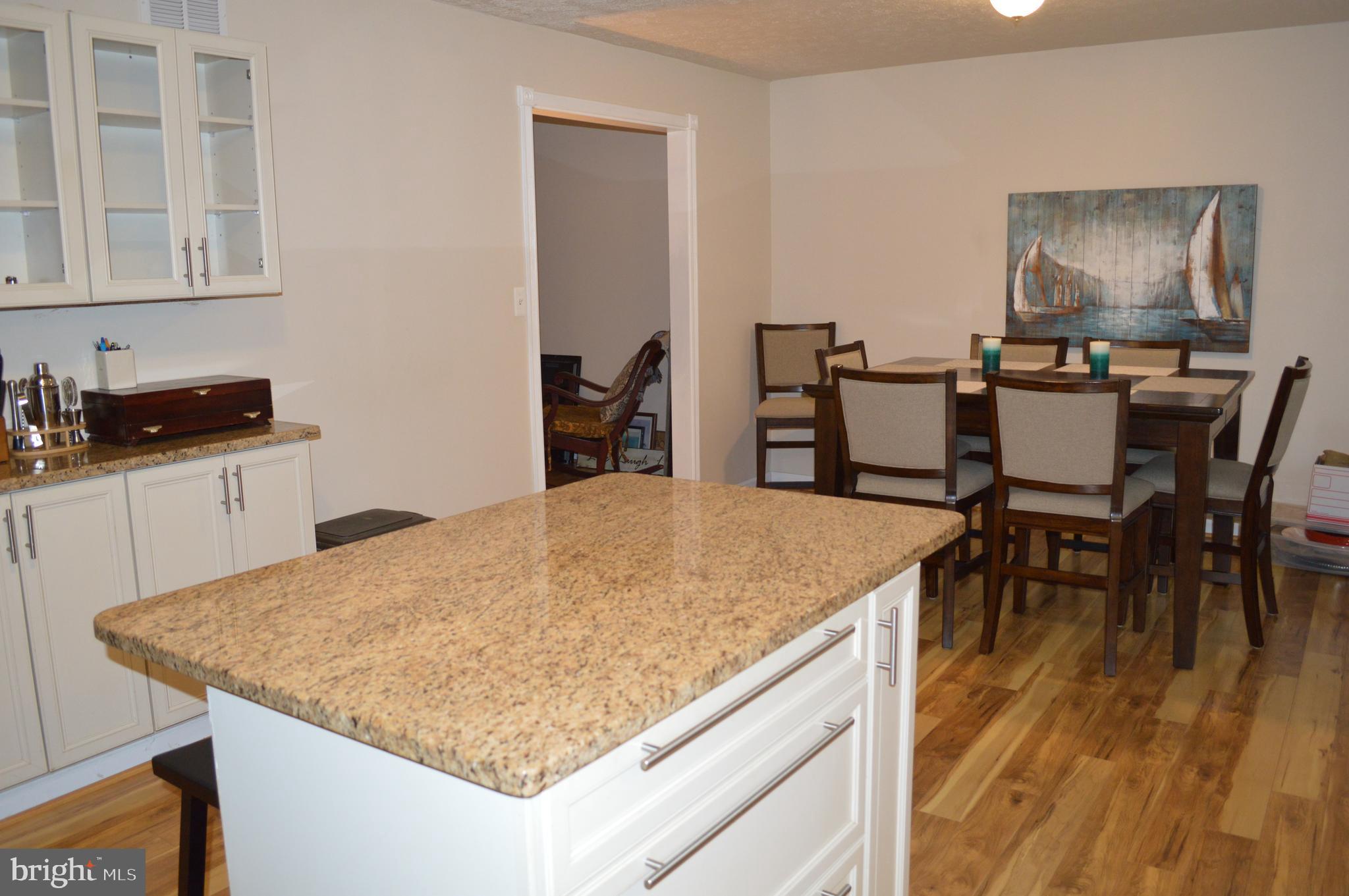 ATLANTIS - Residential Lease