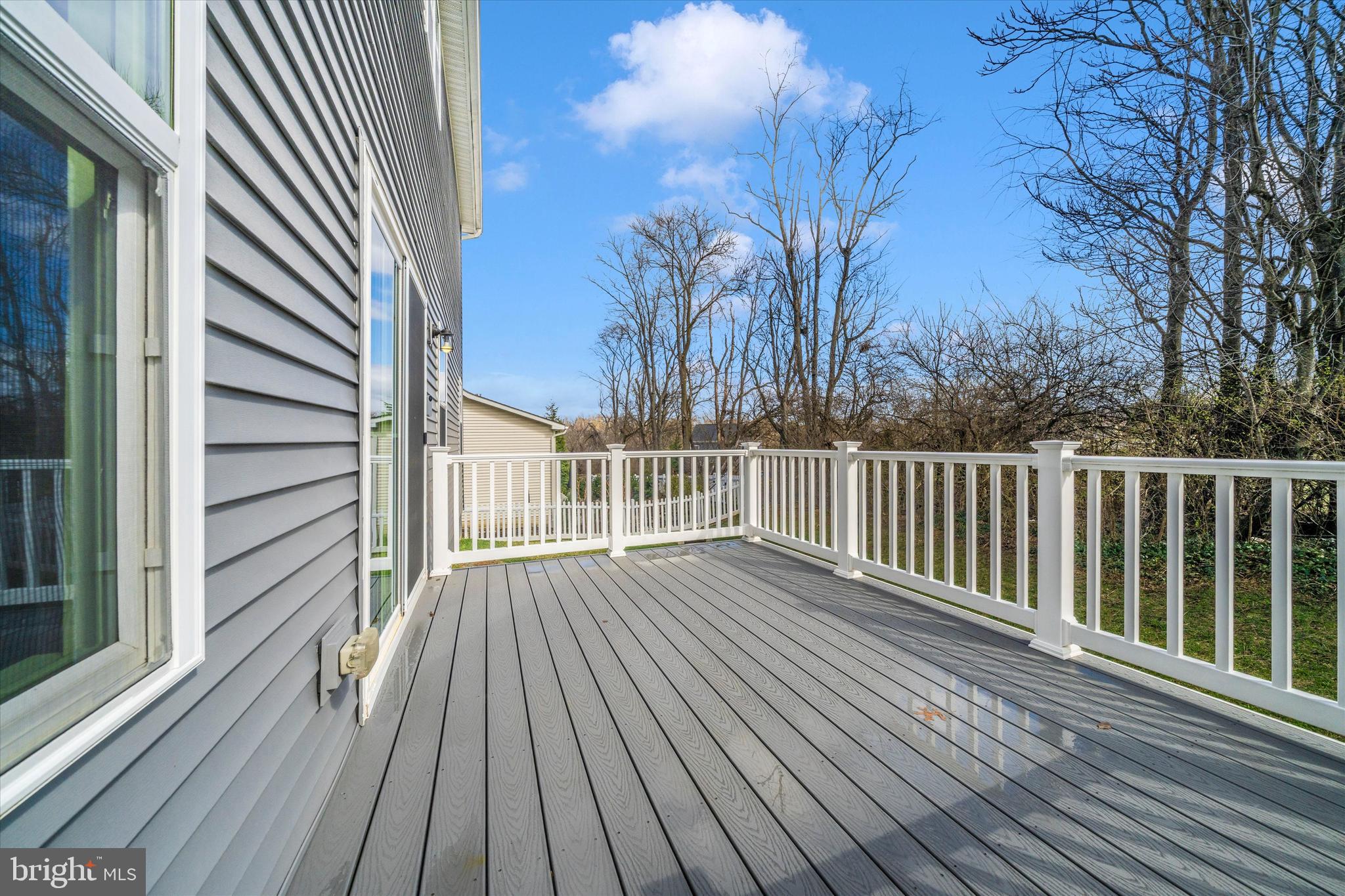 WOODBOURNE MANOR - Residential