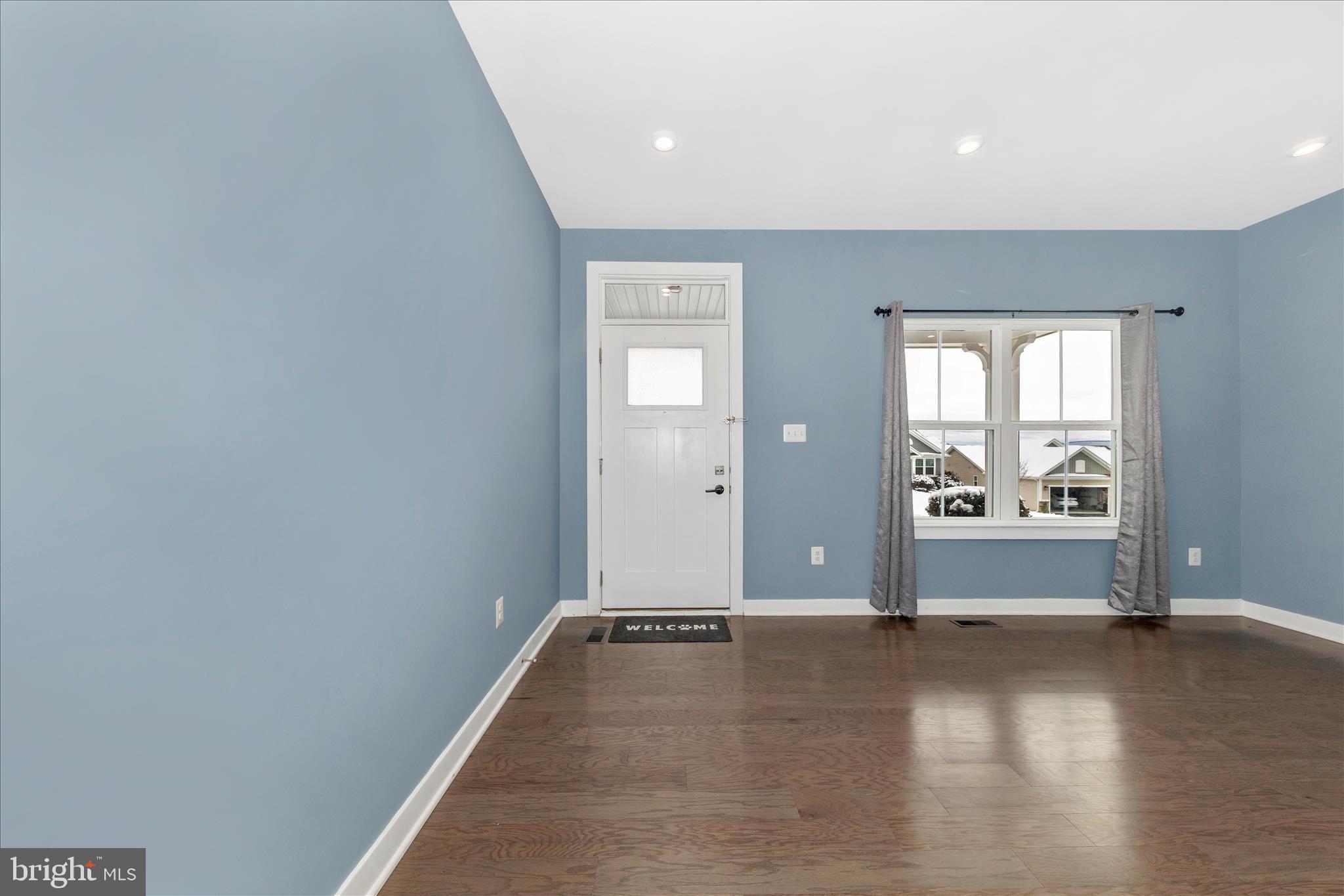 WOODBOURNE MANOR - Residential