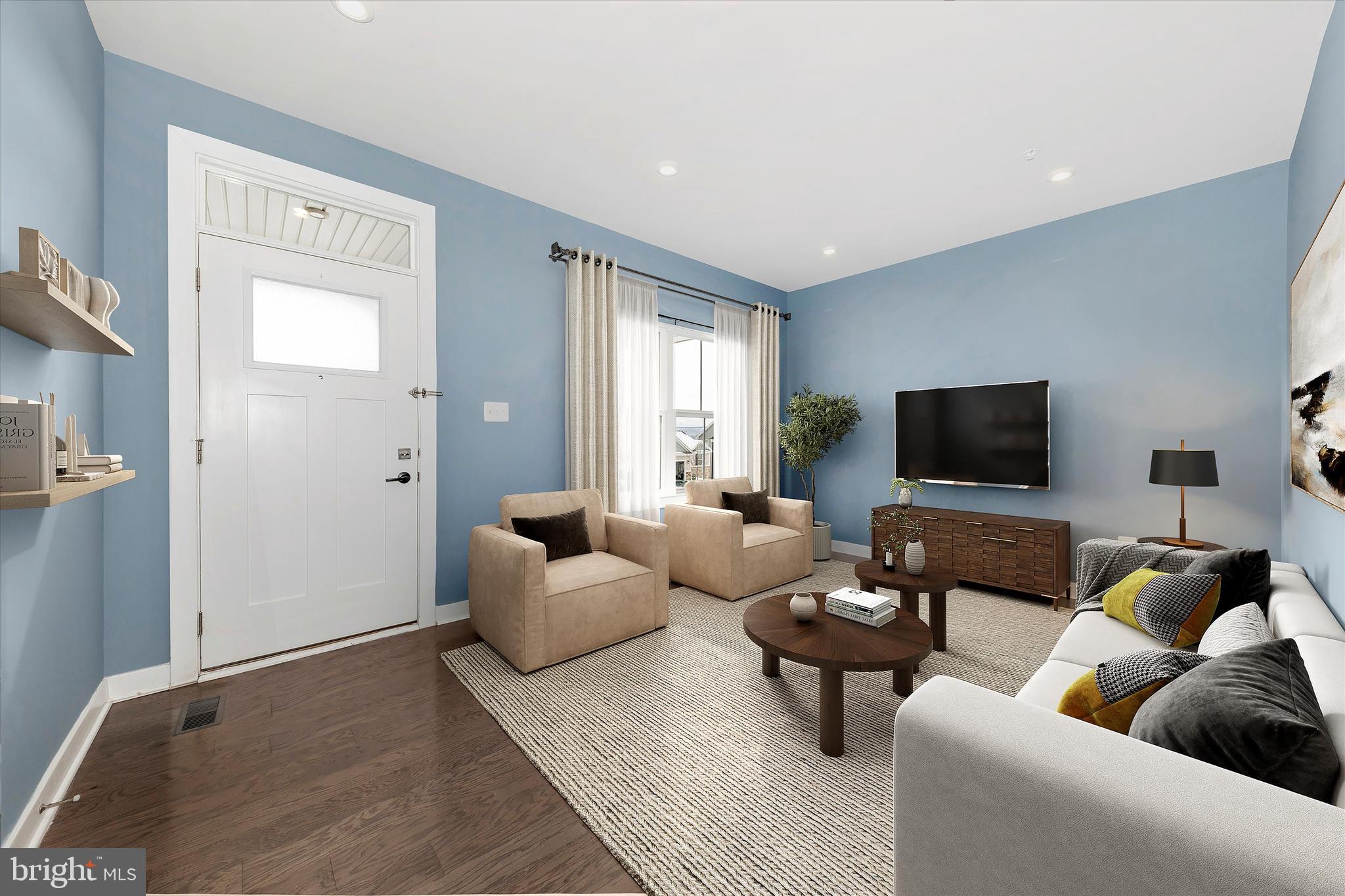 WOODBOURNE MANOR - Residential