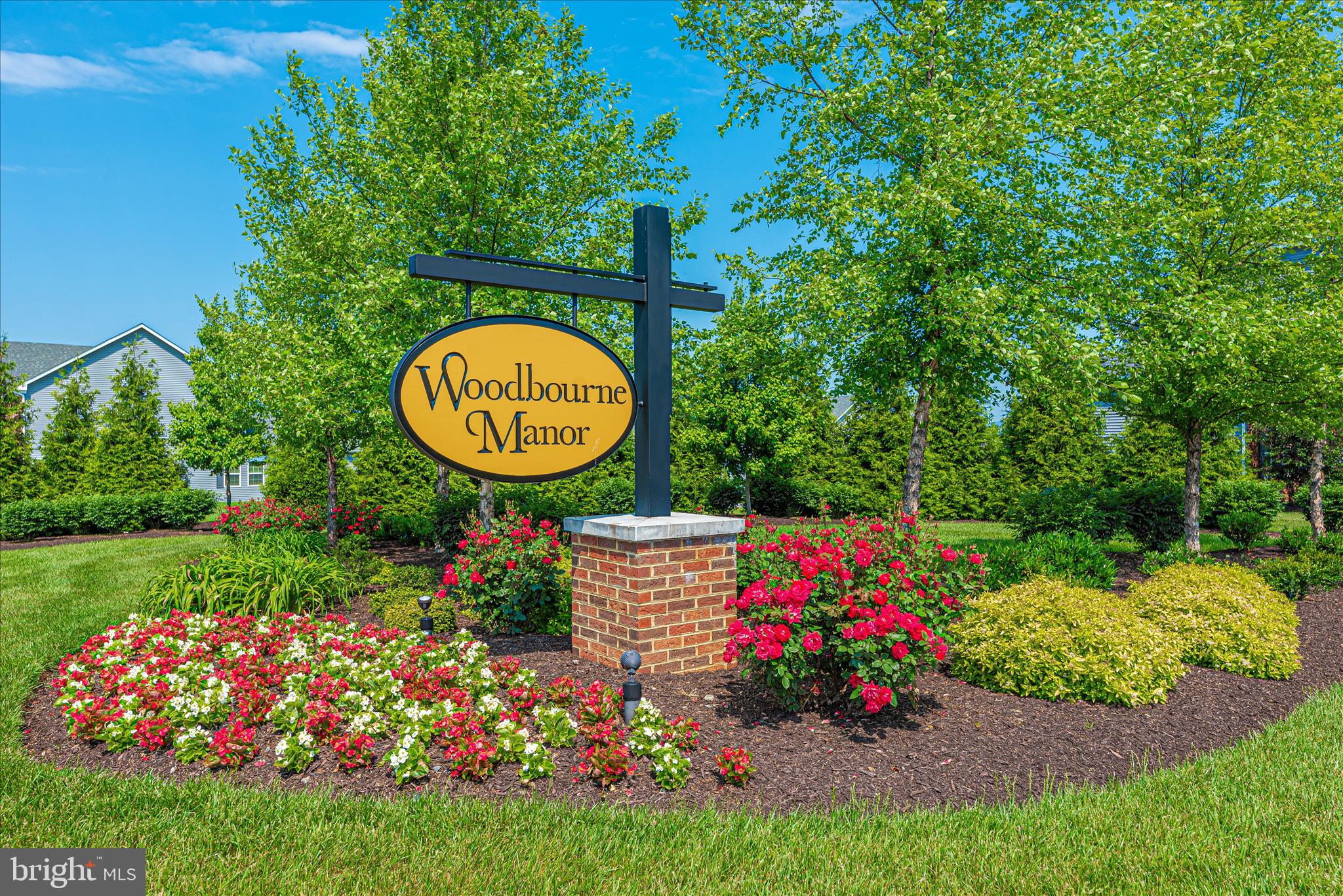 WOODBOURNE MANOR - Residential