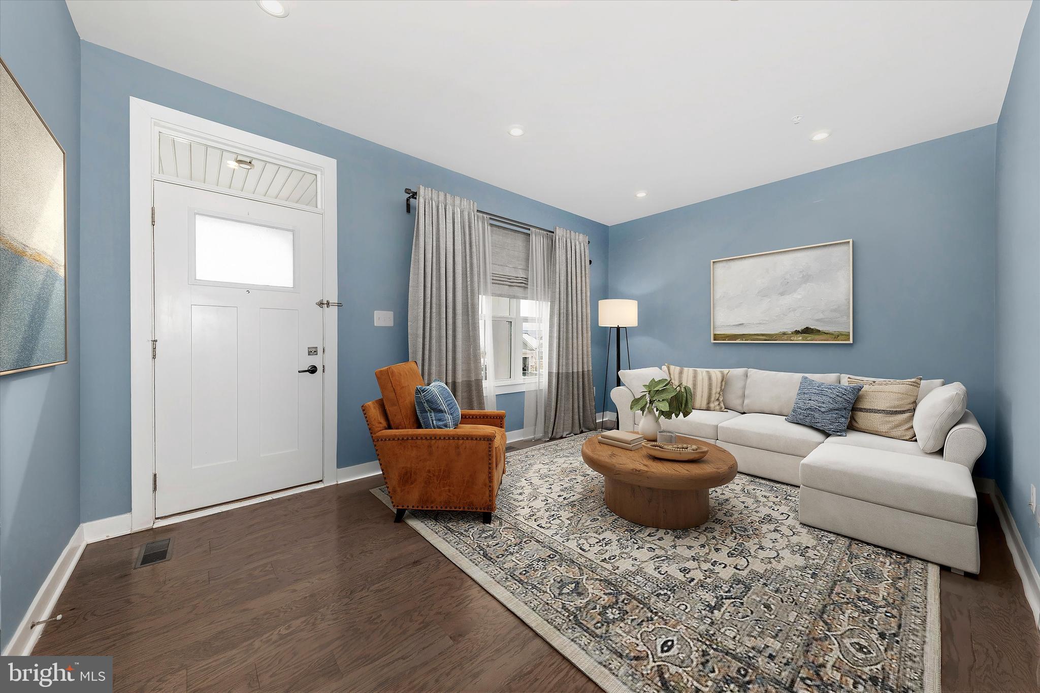 WOODBOURNE MANOR - Residential
