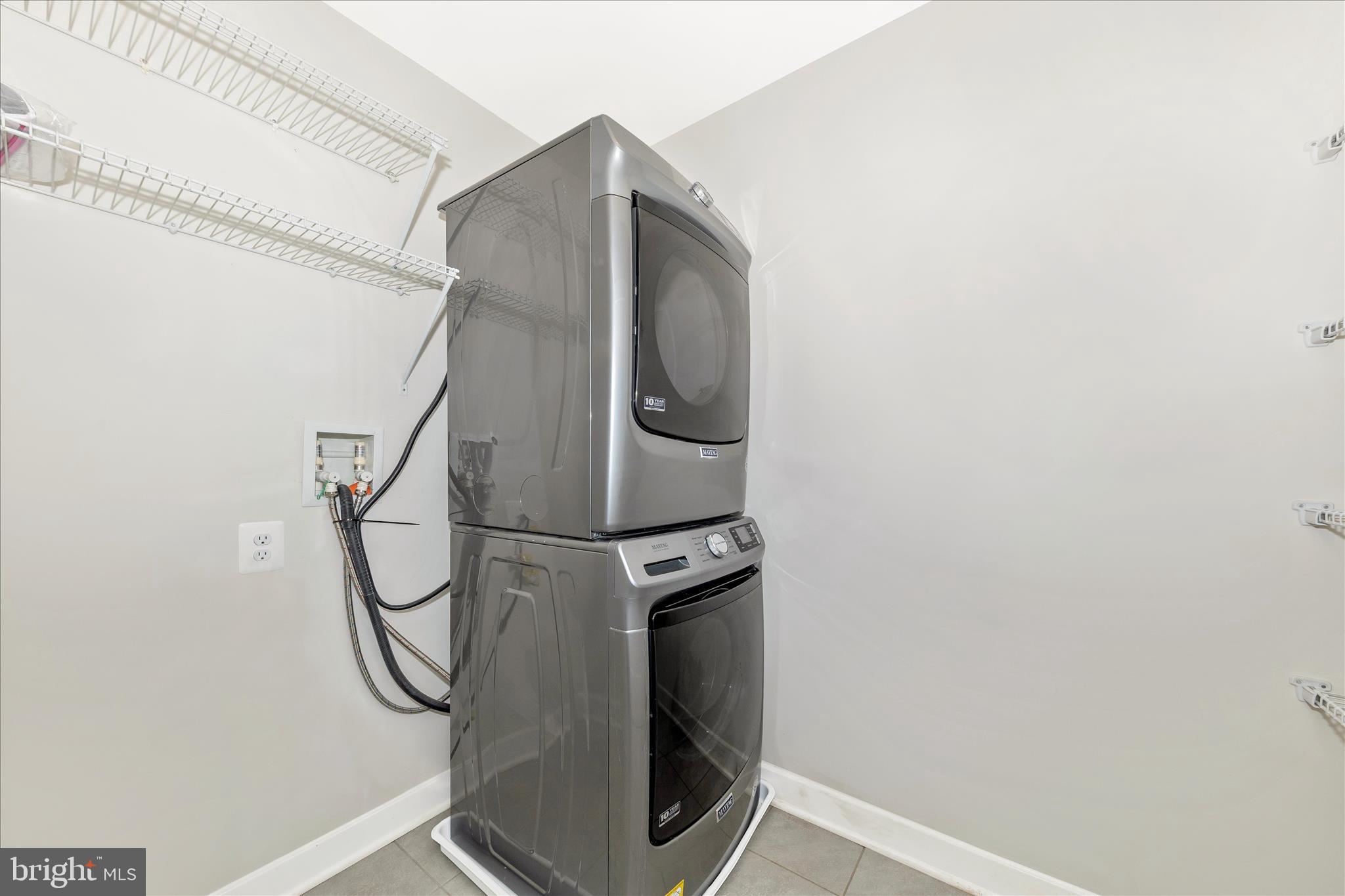 WOODBOURNE MANOR - Residential