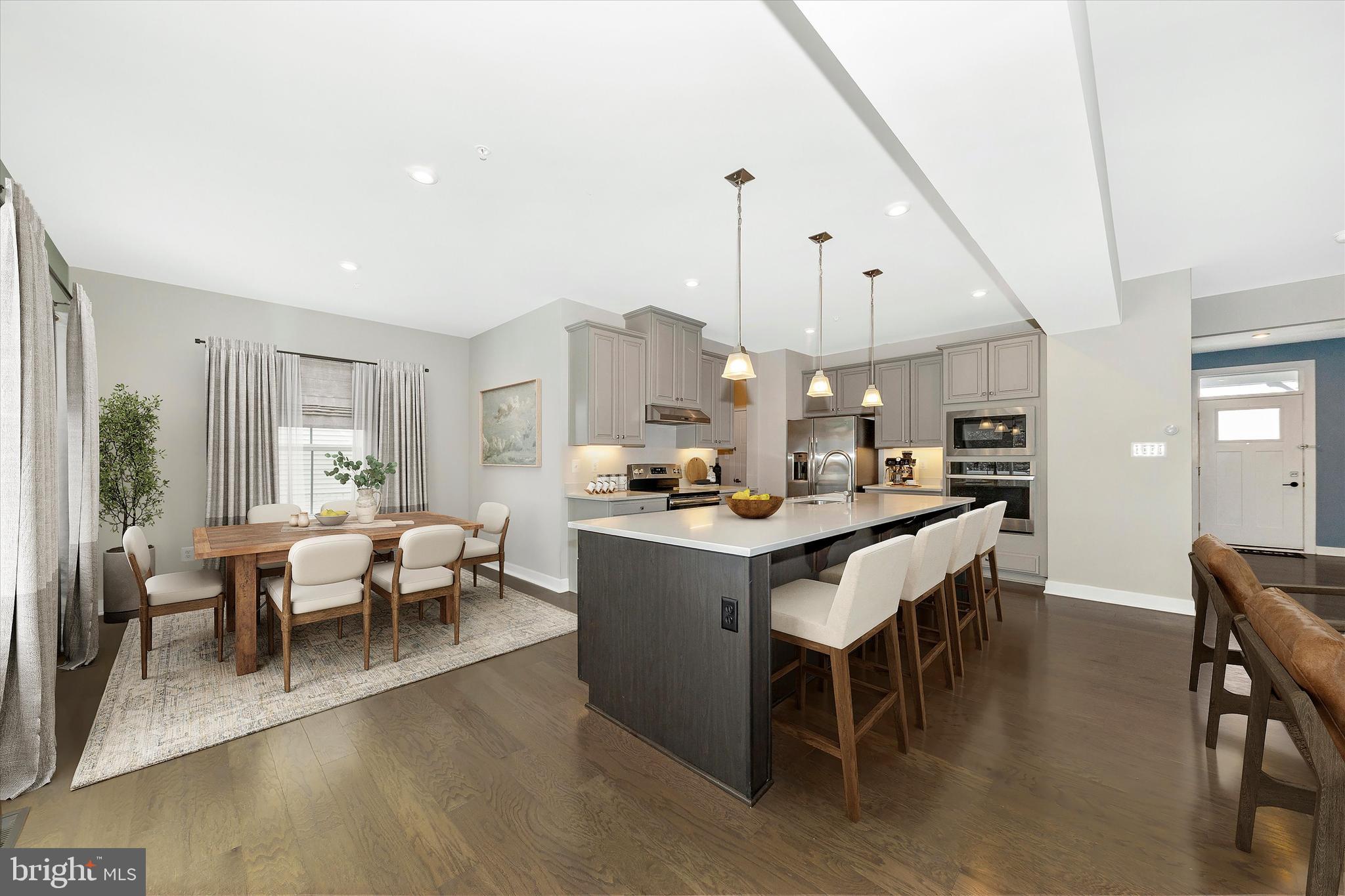 WOODBOURNE MANOR - Residential
