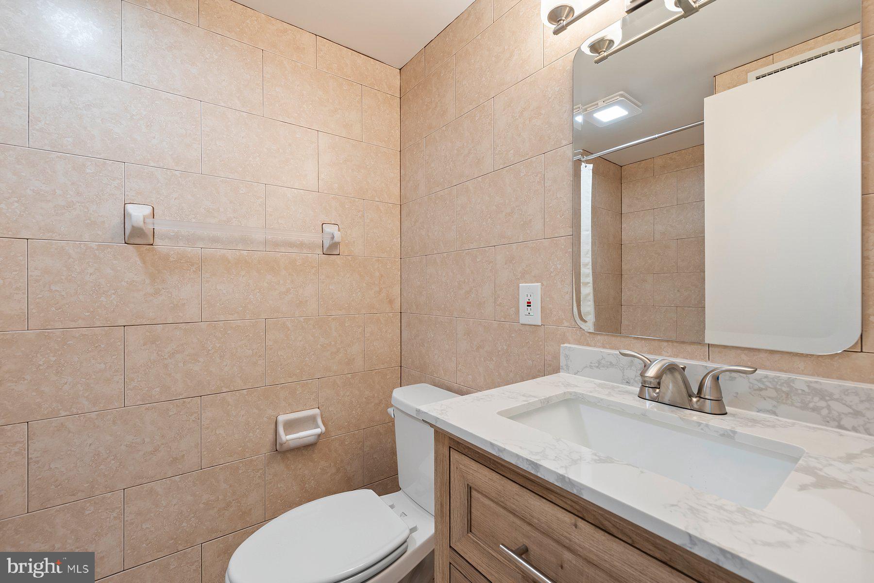 MUNCASTER MANOR - Residential