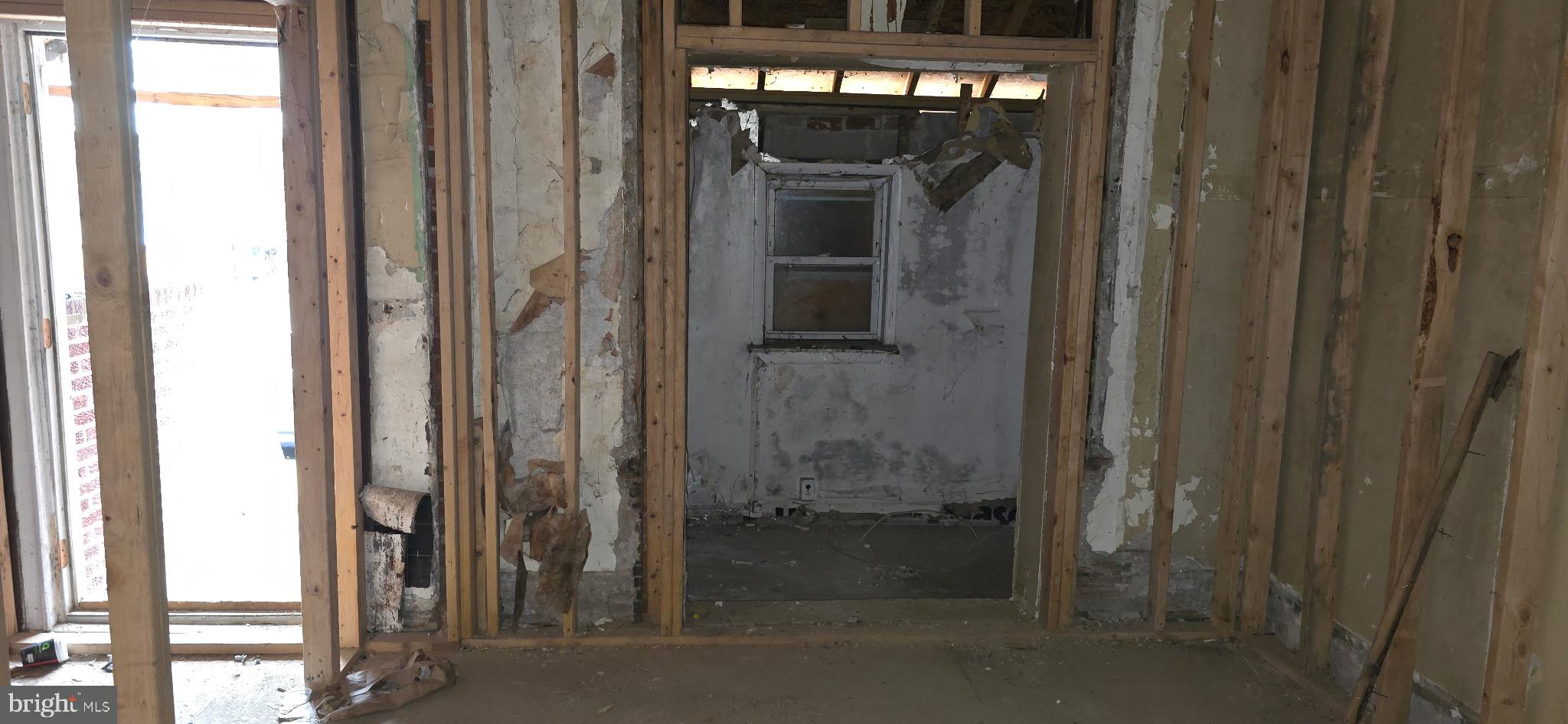 MILL CREEK - Residential Income