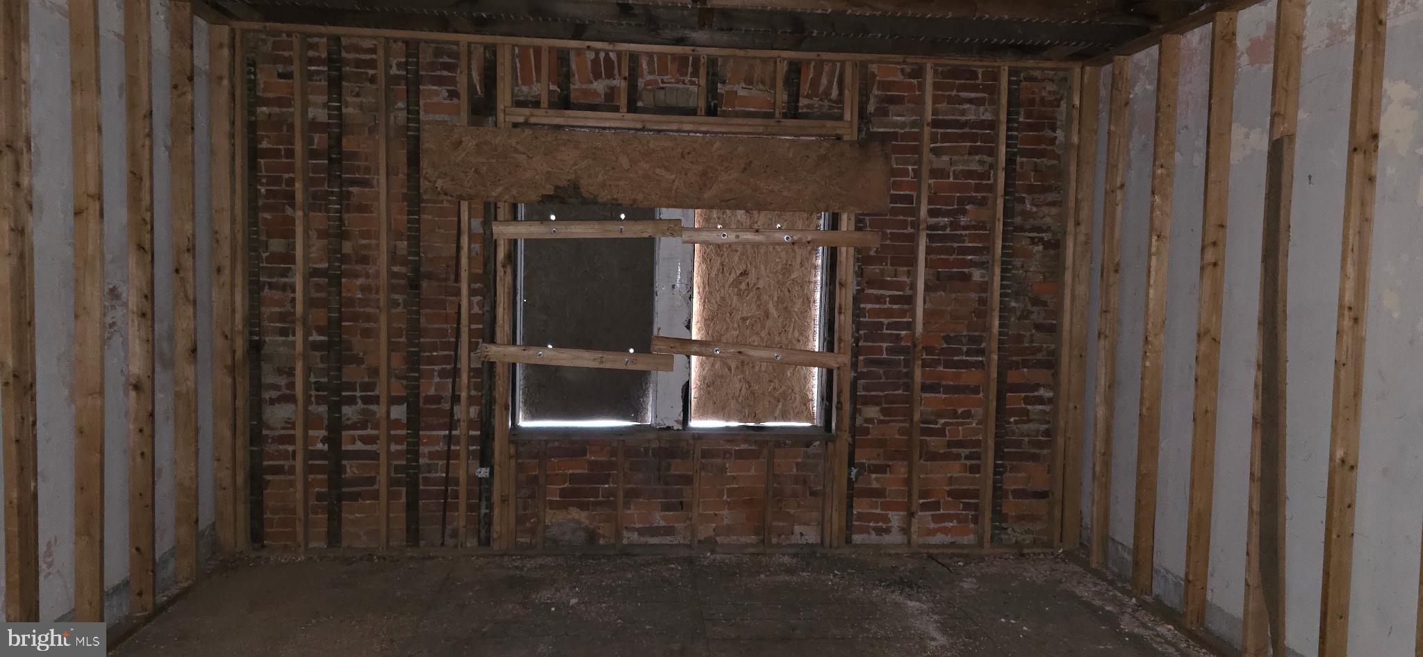 MILL CREEK - Residential Income