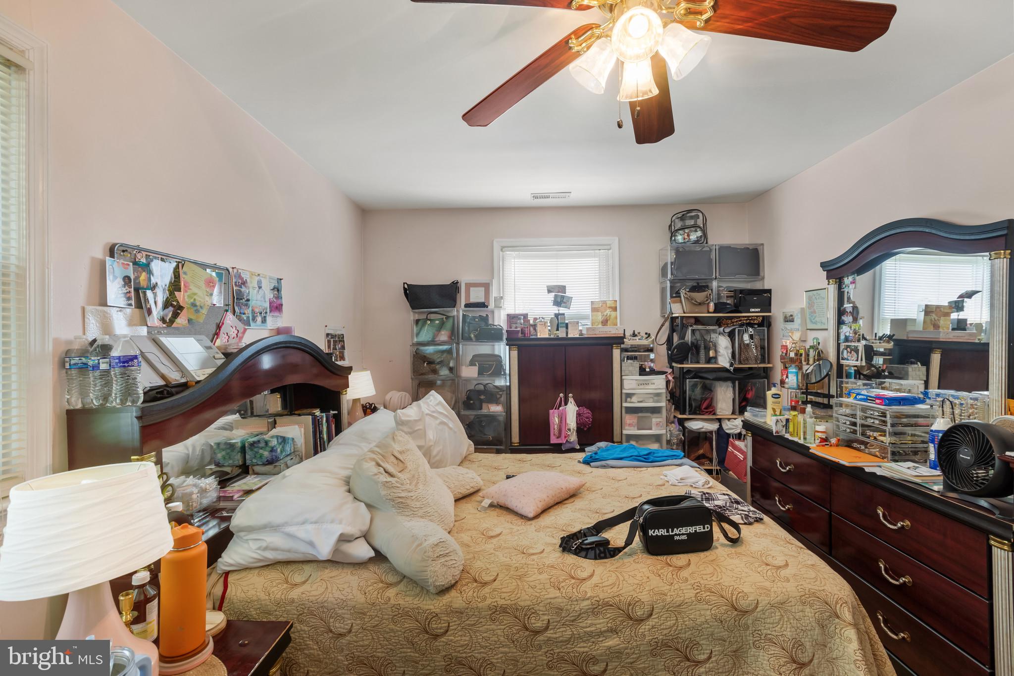 WOODLAWN HEIGHTS - Residential