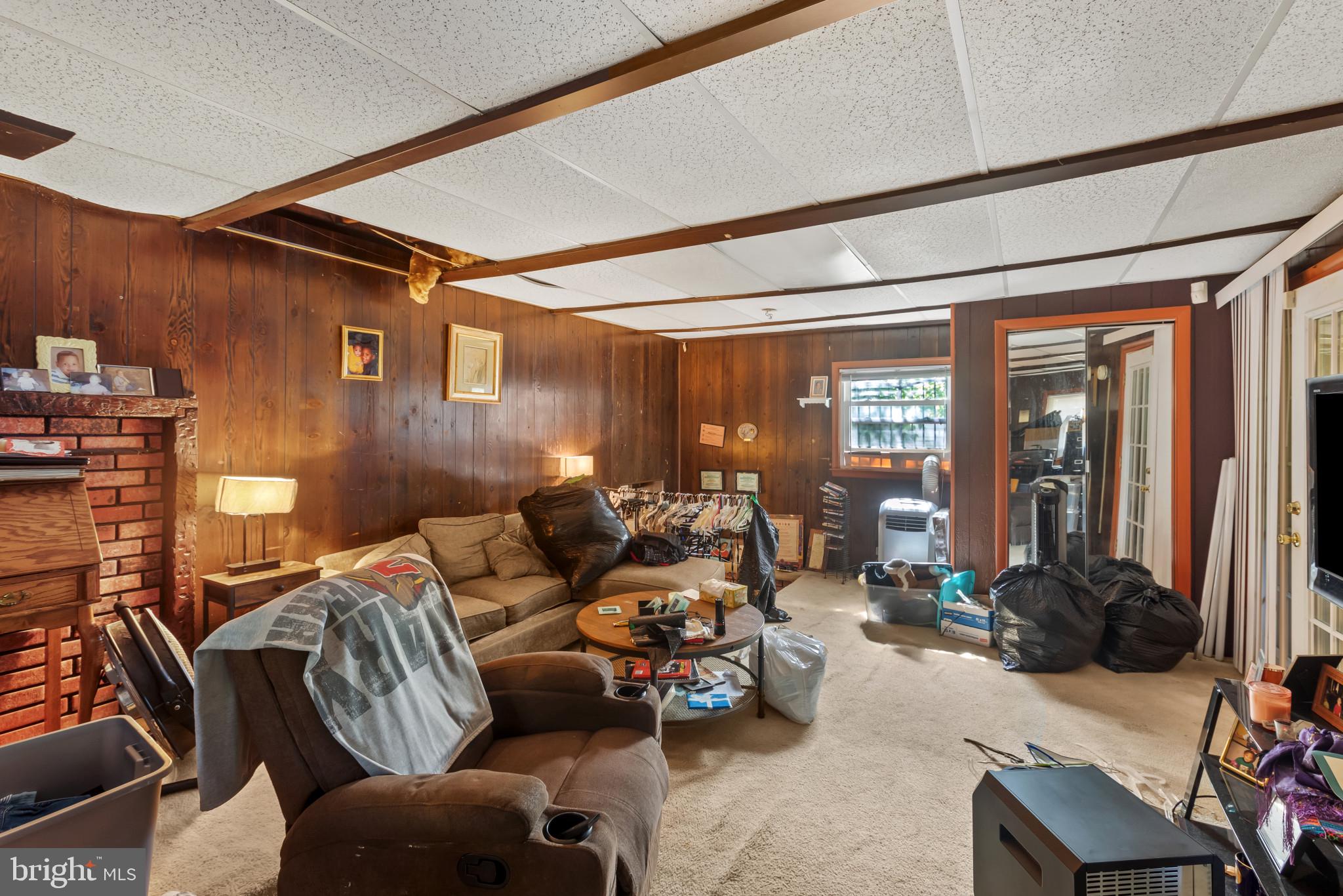 WOODLAWN HEIGHTS - Residential