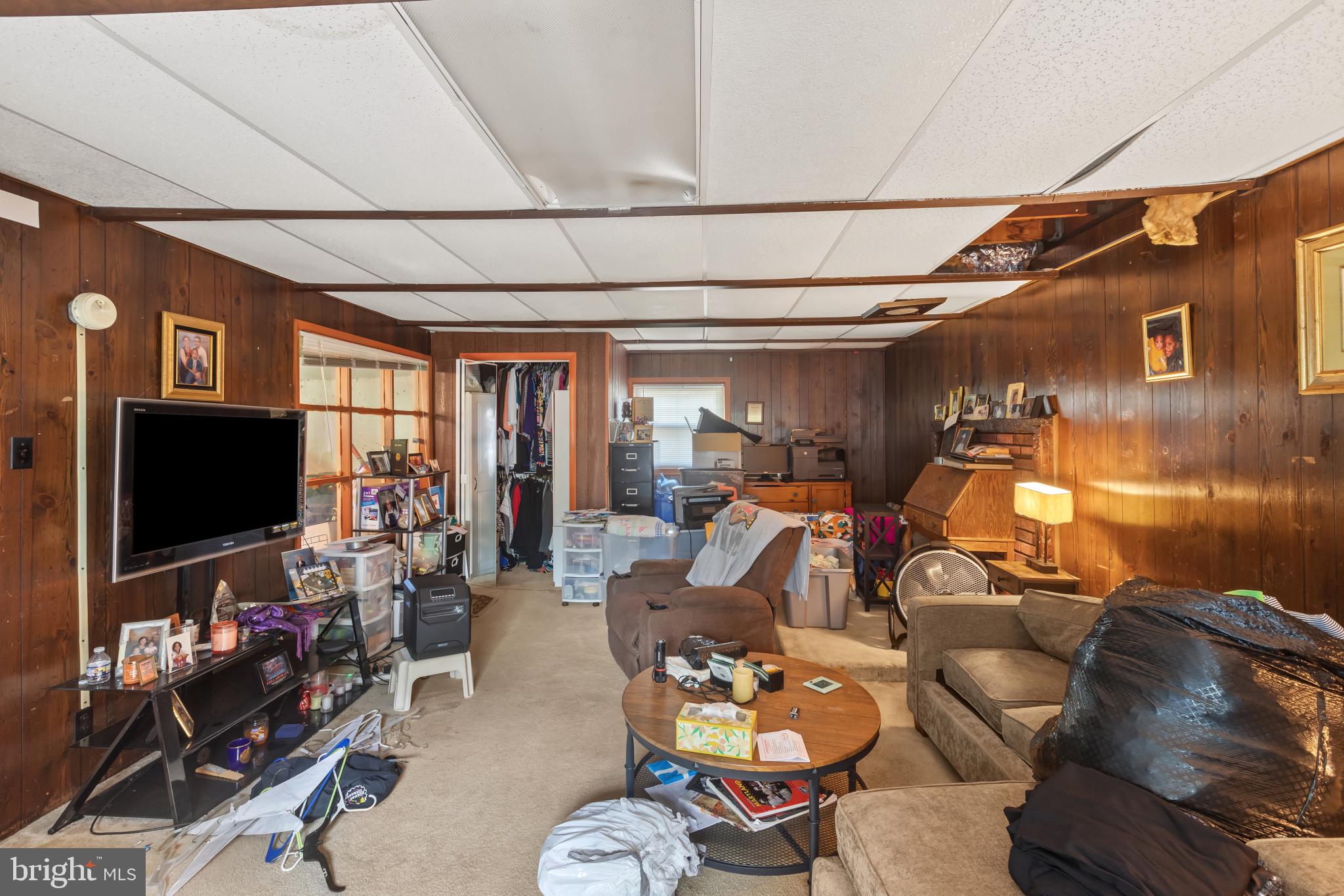 WOODLAWN HEIGHTS - Residential