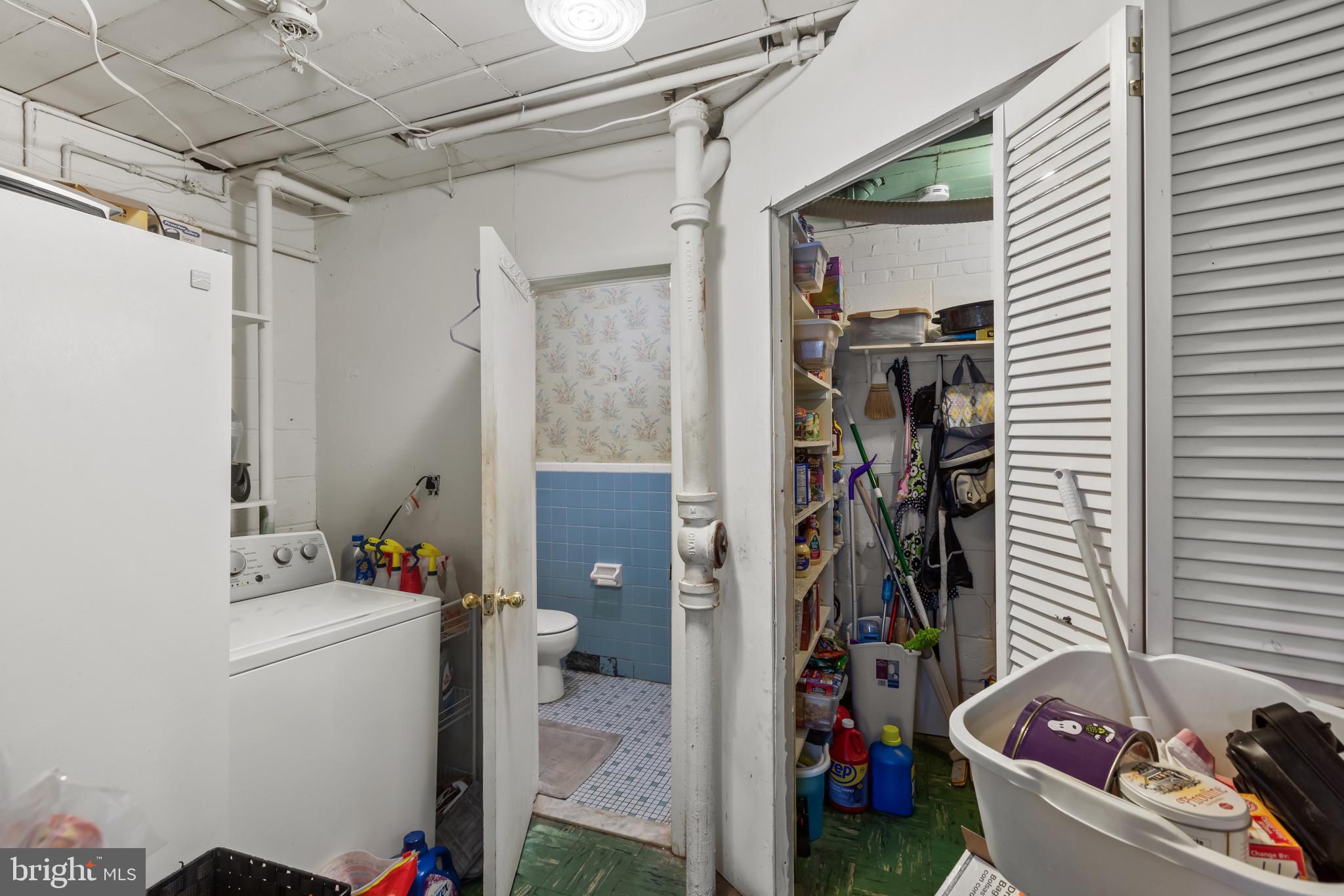 WOODLAWN HEIGHTS - Residential