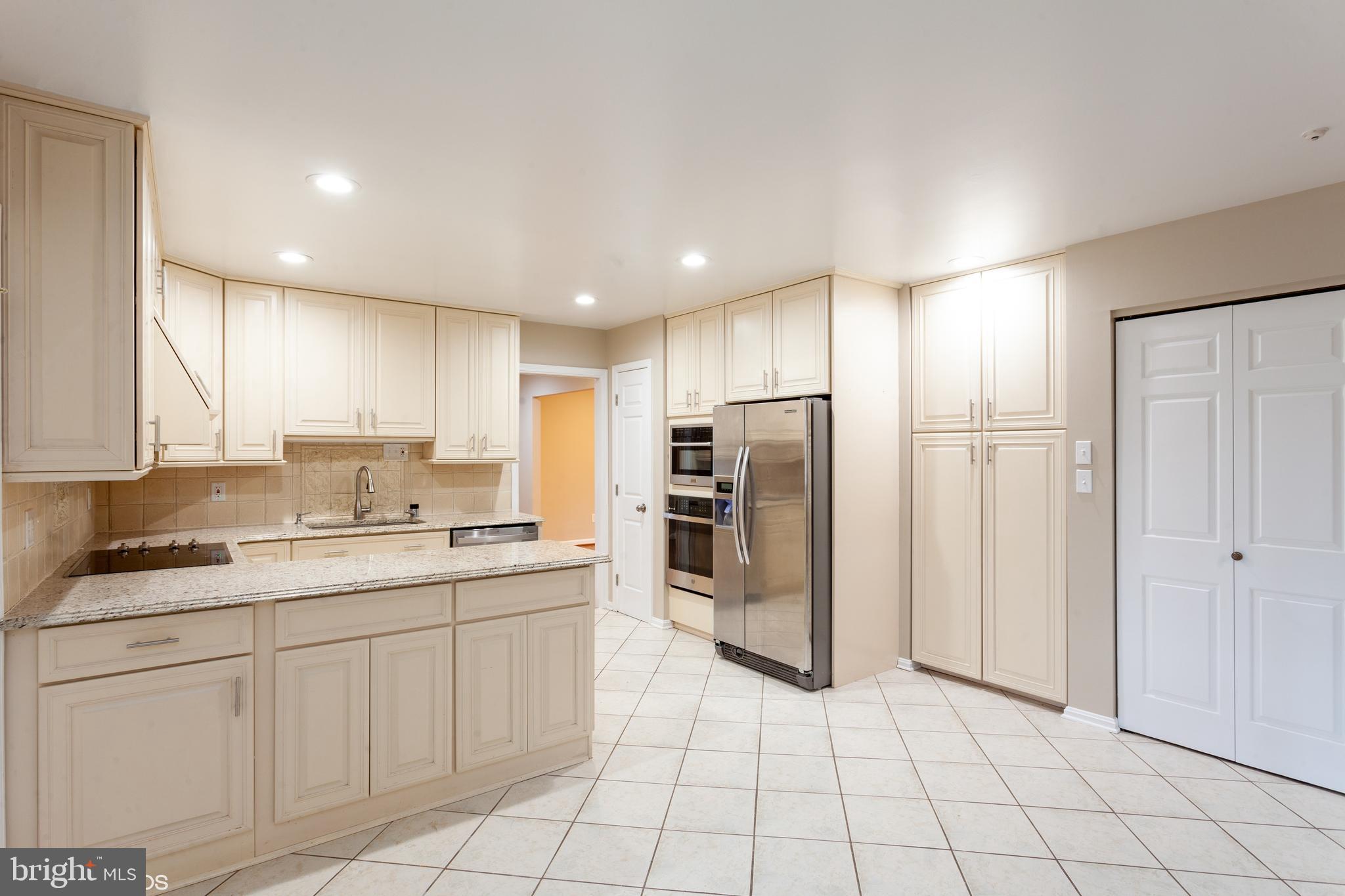 VALLEY HEIGHTS - Residential