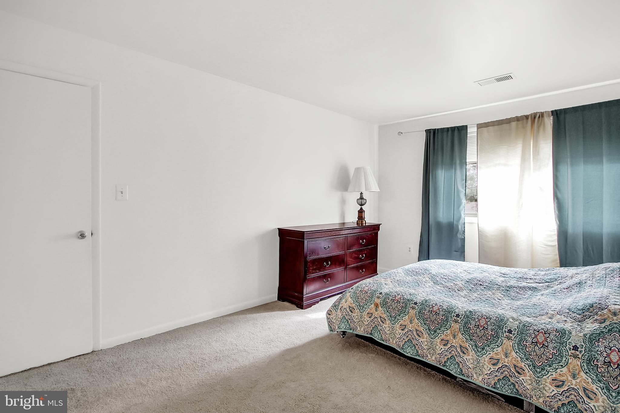 BRIGHT OAKS - Residential