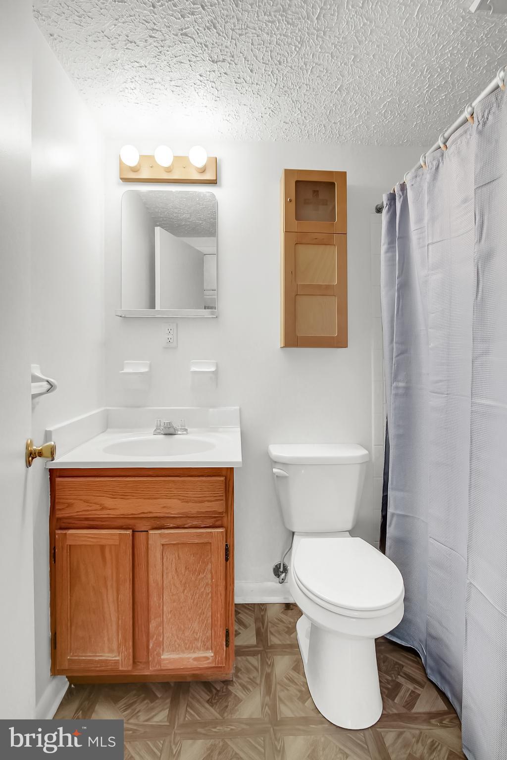 BRIGHT OAKS - Residential