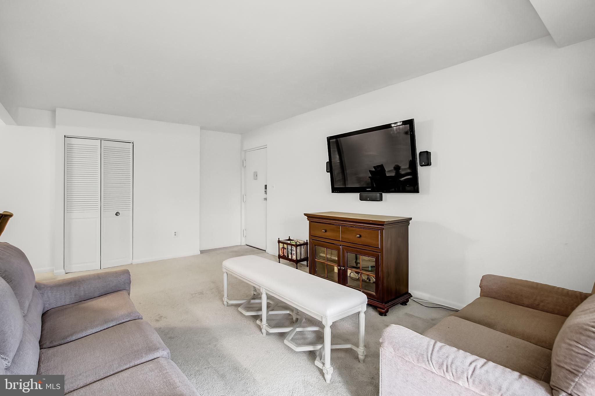 BRIGHT OAKS - Residential