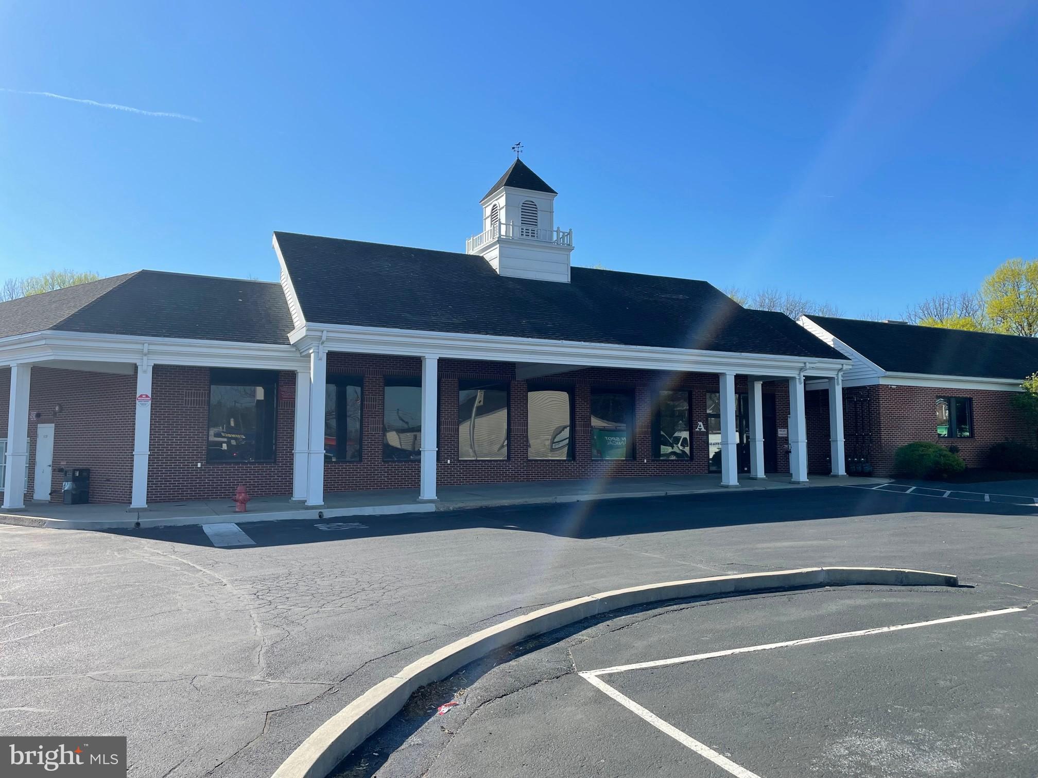 - Commercial Lease