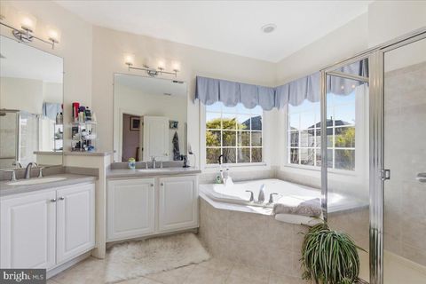 Tiny photo for 712 Coybay Drive, ANNAPOLIS, MD 21401 (MLS # MDAA2143208)