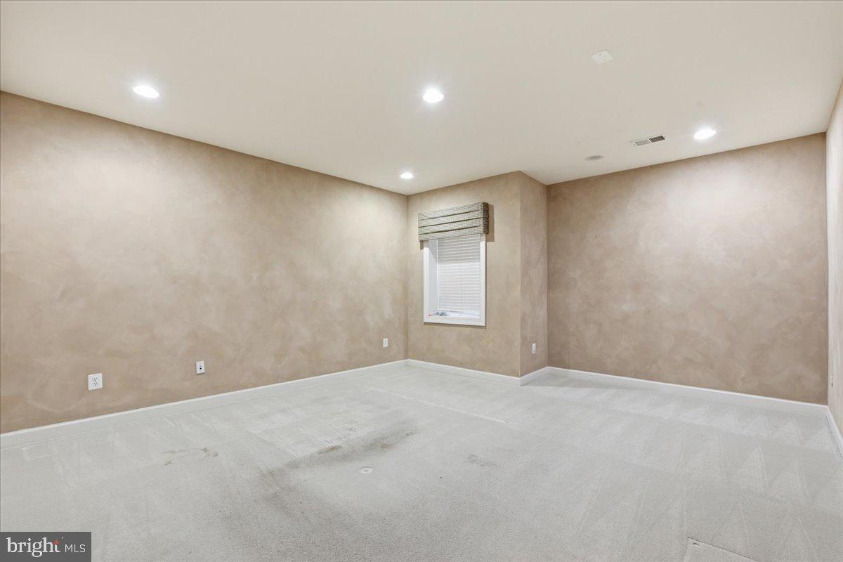 KINGSPORT - Residential