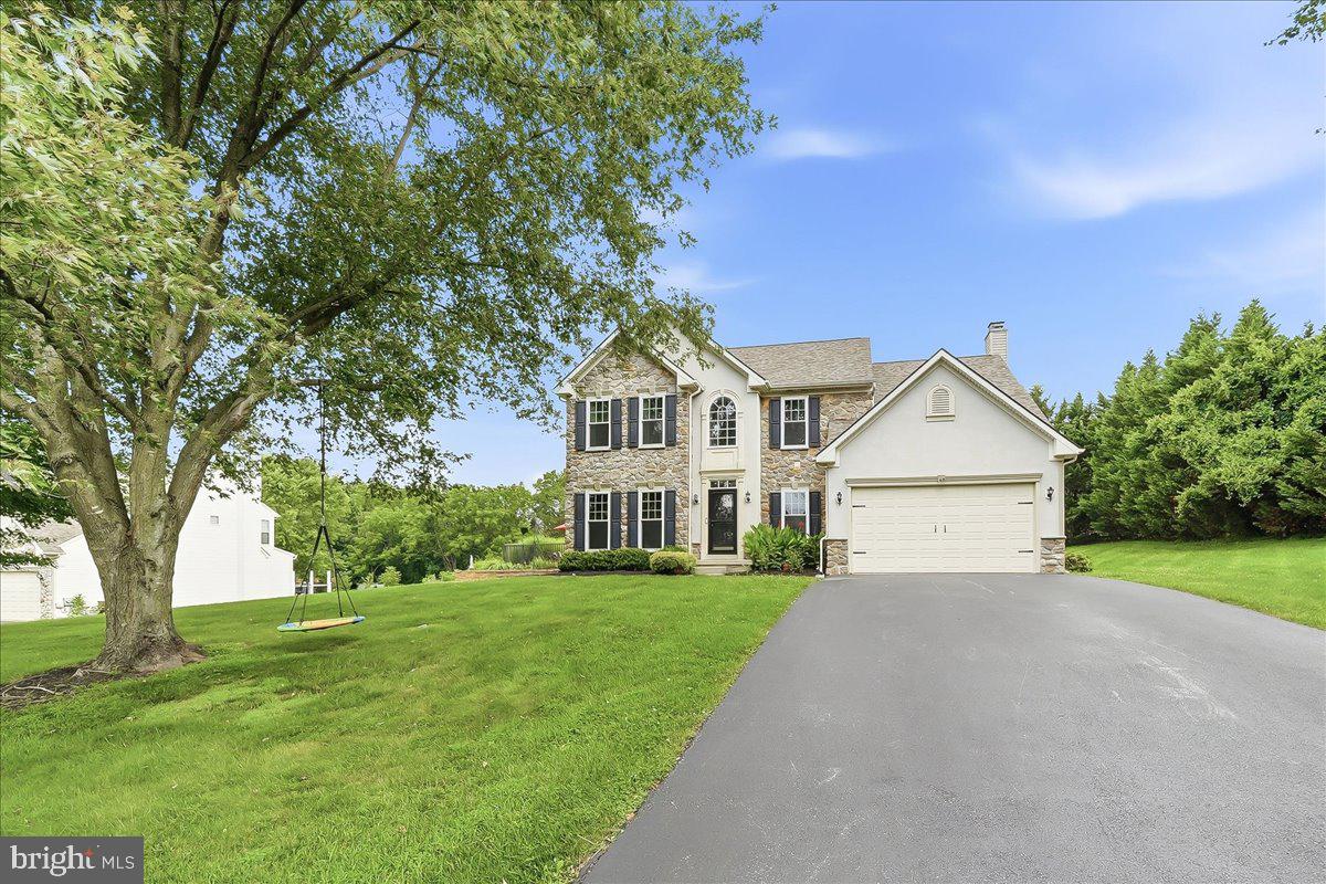 40 CAVERSHAM DRIVE