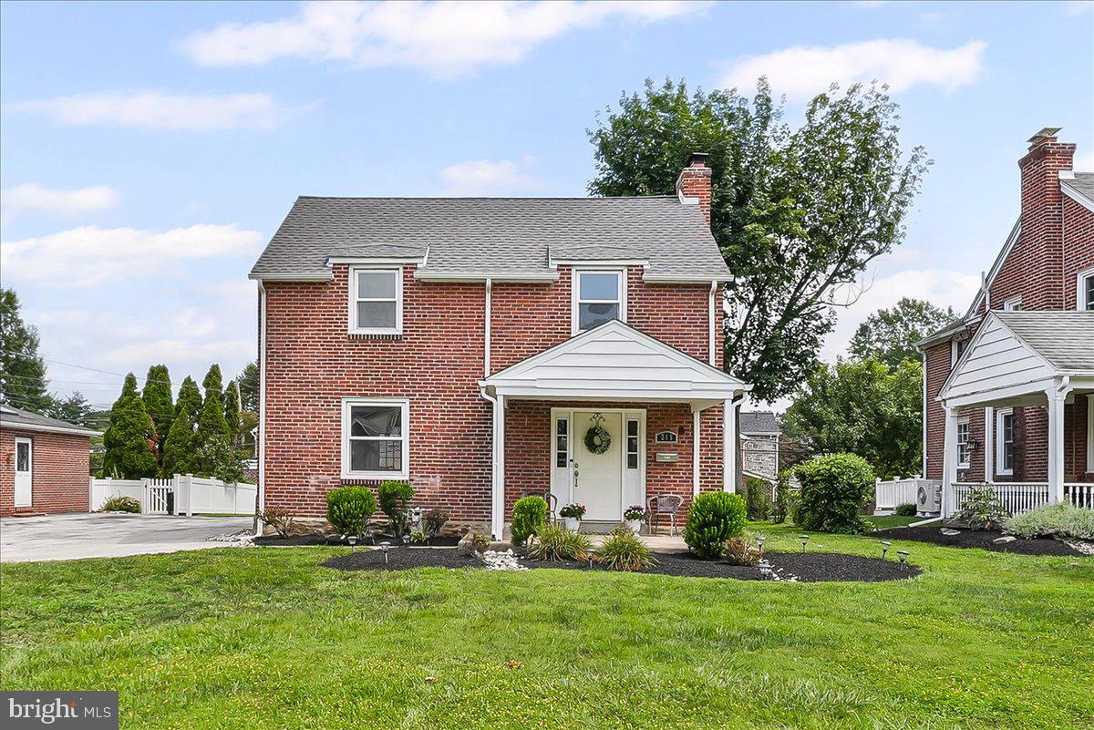 Welcome to 215 Avon Road in Springfield! This lovely home is meticulously maintained with many updates throughout. Featuring a wonderful gourmet eat-in kitchen with ample cabinetry with a coffee/beverage area, plus stainless steel appliances, granite counters with seating for 2 or 3, as well as a large dining area. Hardwood floors on the entire first floor. The welcoming, spacious living room has a cozy brick wood-burning fireplace. Consider expanding this level by converting the garage into another living area, if desired, as many other homes in the neighborhood have done. There is also a large media room in the finished lower level with a large walk-in closet, laundry, and powder room. Replacement windows. 10-year-old roof. The upper level features 3 large bedrooms with an updated full bath, plus additional tall cabinetry for additional storage in 2 of the bedrooms. Natural gas heat and cooking fuel. Central air. New washer and dryer. Custom LED lighting was added in many rooms as well. This home is perfectly situated within the neighborhood with sidewalks on both sides of the street, only a few homes up the street from the Springfield Township Library and the community tennis courts. The charming Springfield trolley stop area with various shoppes and cafes are just a few blocks away for your enjoyment. Close to major highways and the great shopping Springfield offers. Just 10-15 minutes from the Philadelphia Airport. Your new home awaits you!