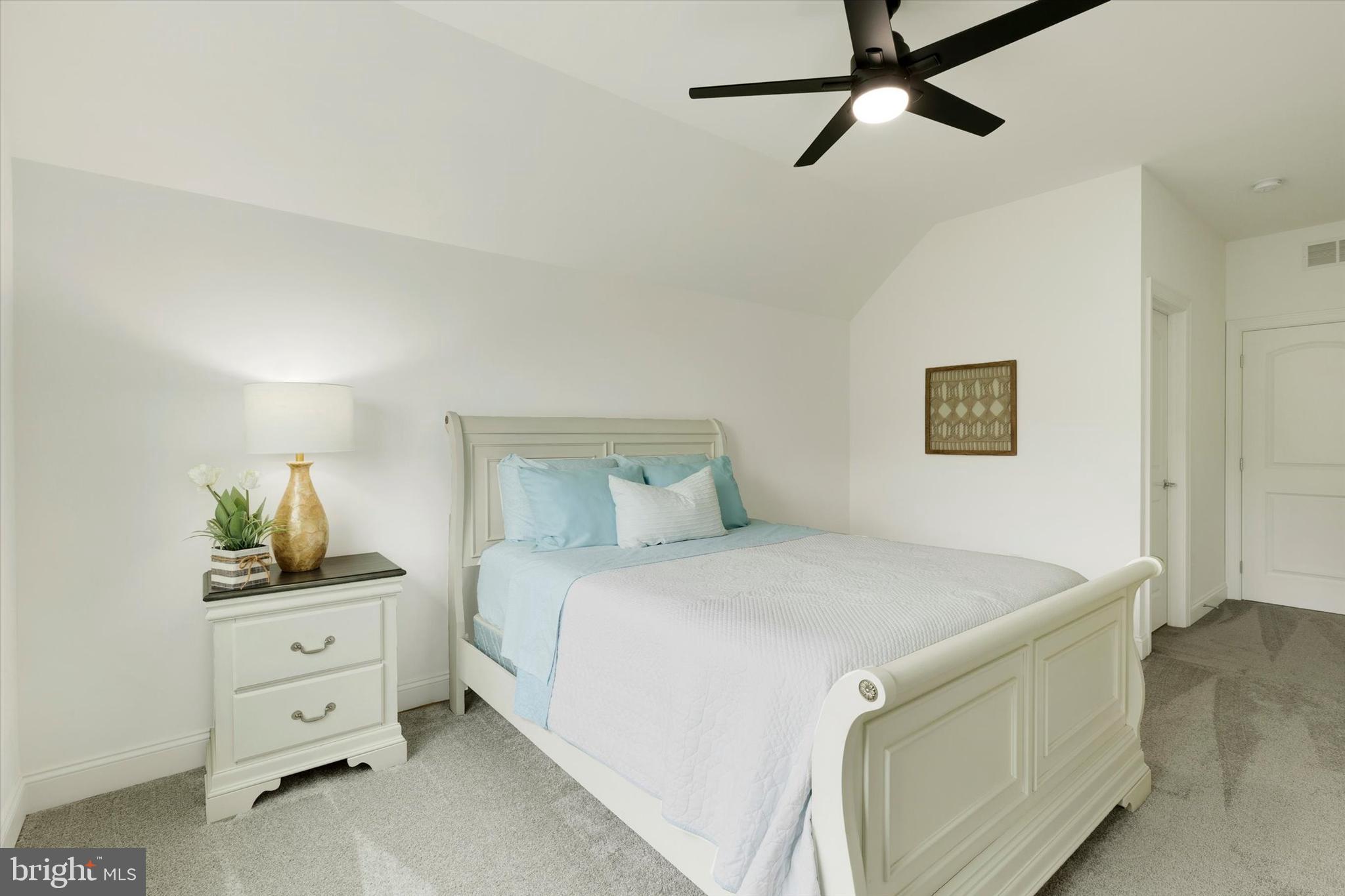 LITITZ BEND - Residential