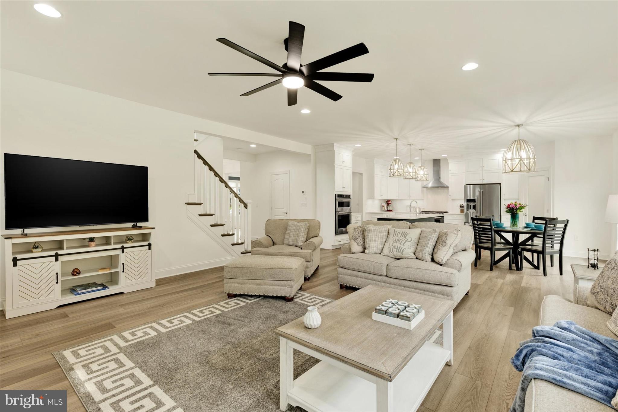 LITITZ BEND - Residential