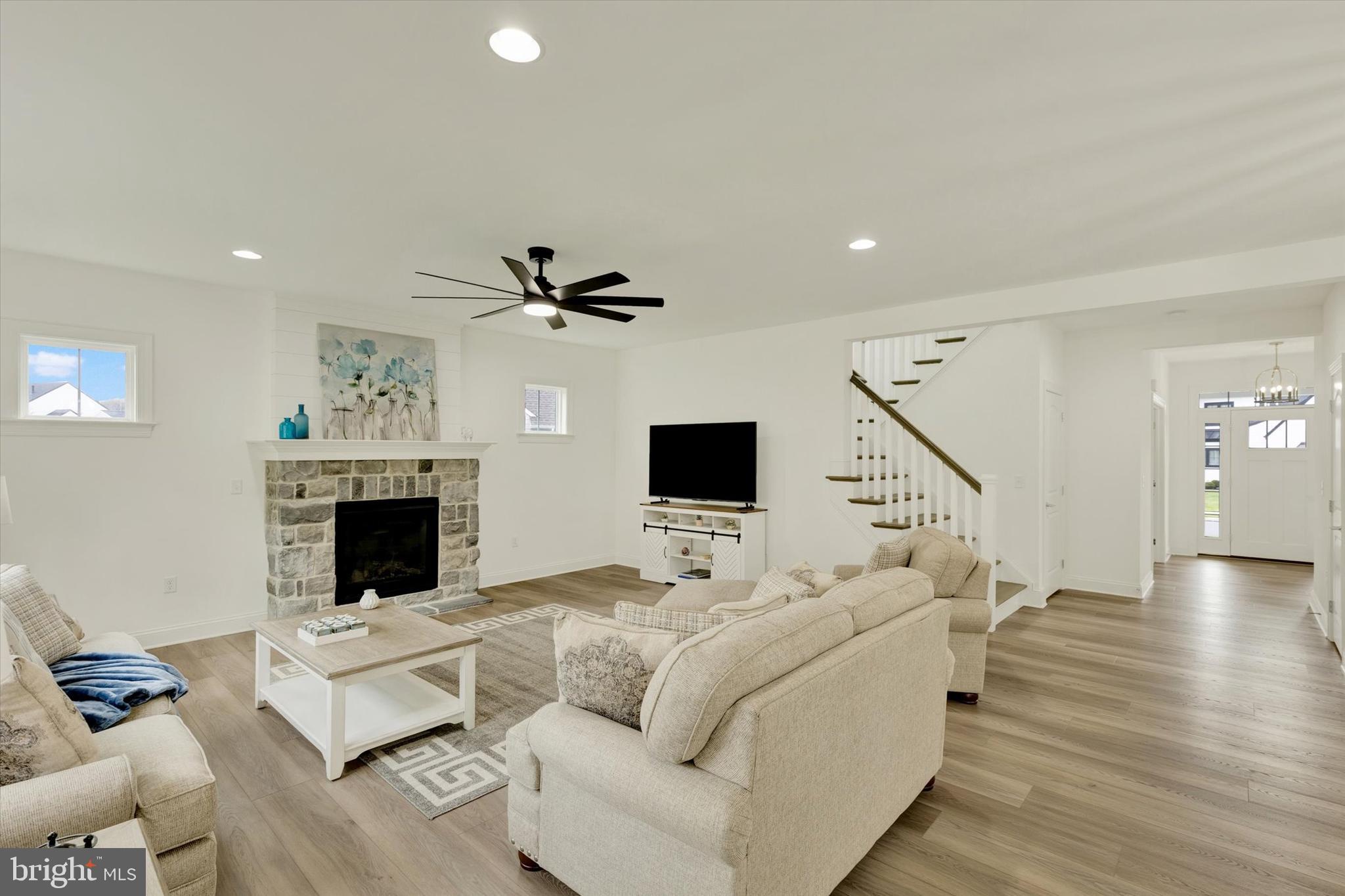 LITITZ BEND - Residential