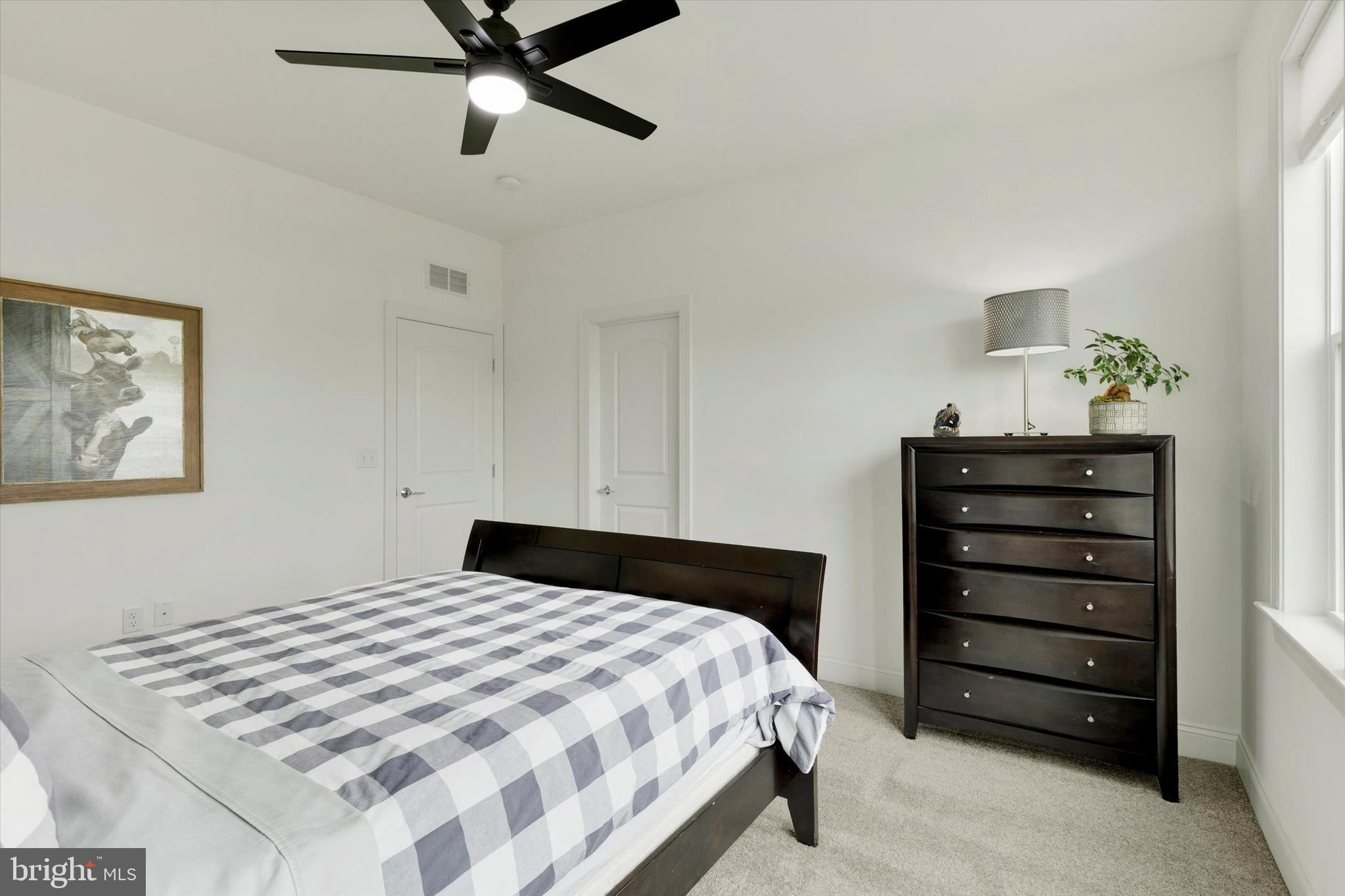 LITITZ BEND - Residential