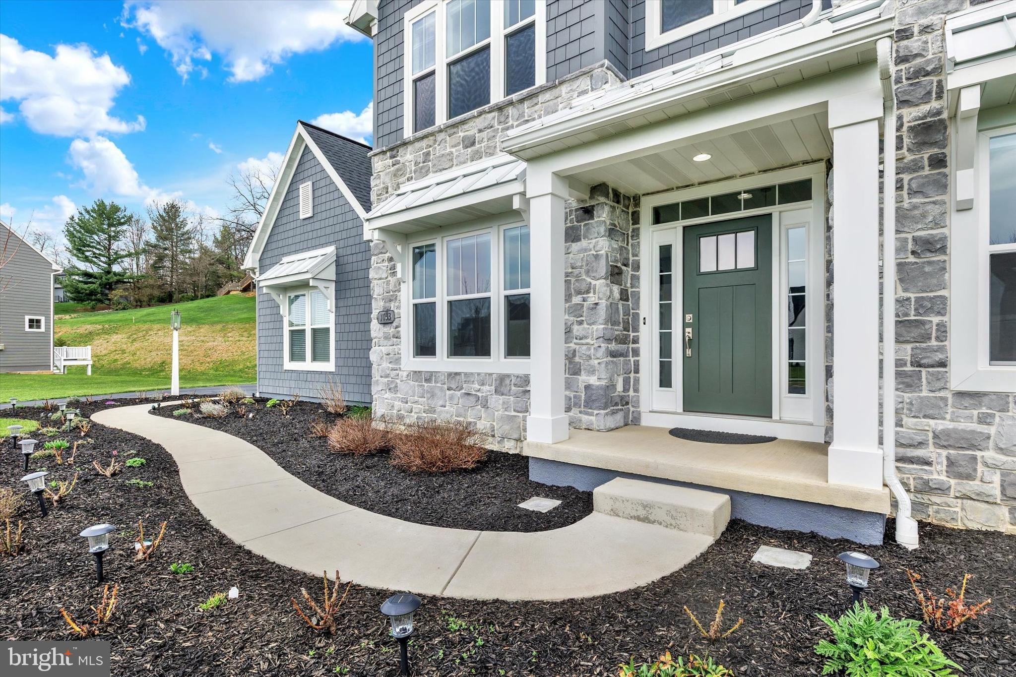 LITITZ BEND - Residential