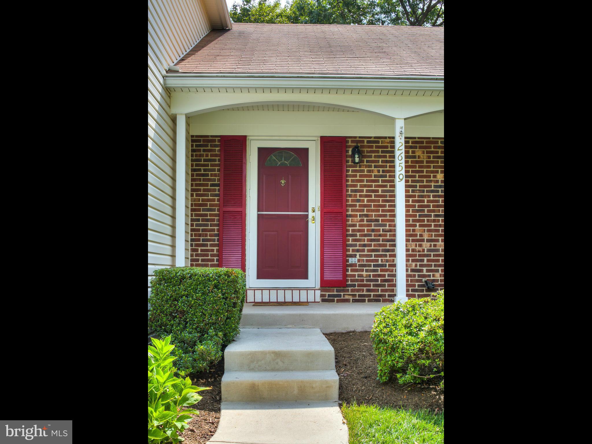 FOX MILL ESTATES - Residential