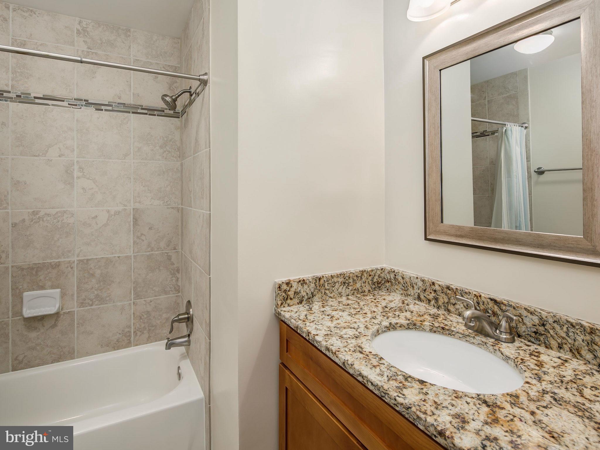 FOX MILL ESTATES - Residential