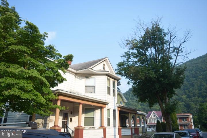 141-143 THIRD STREET