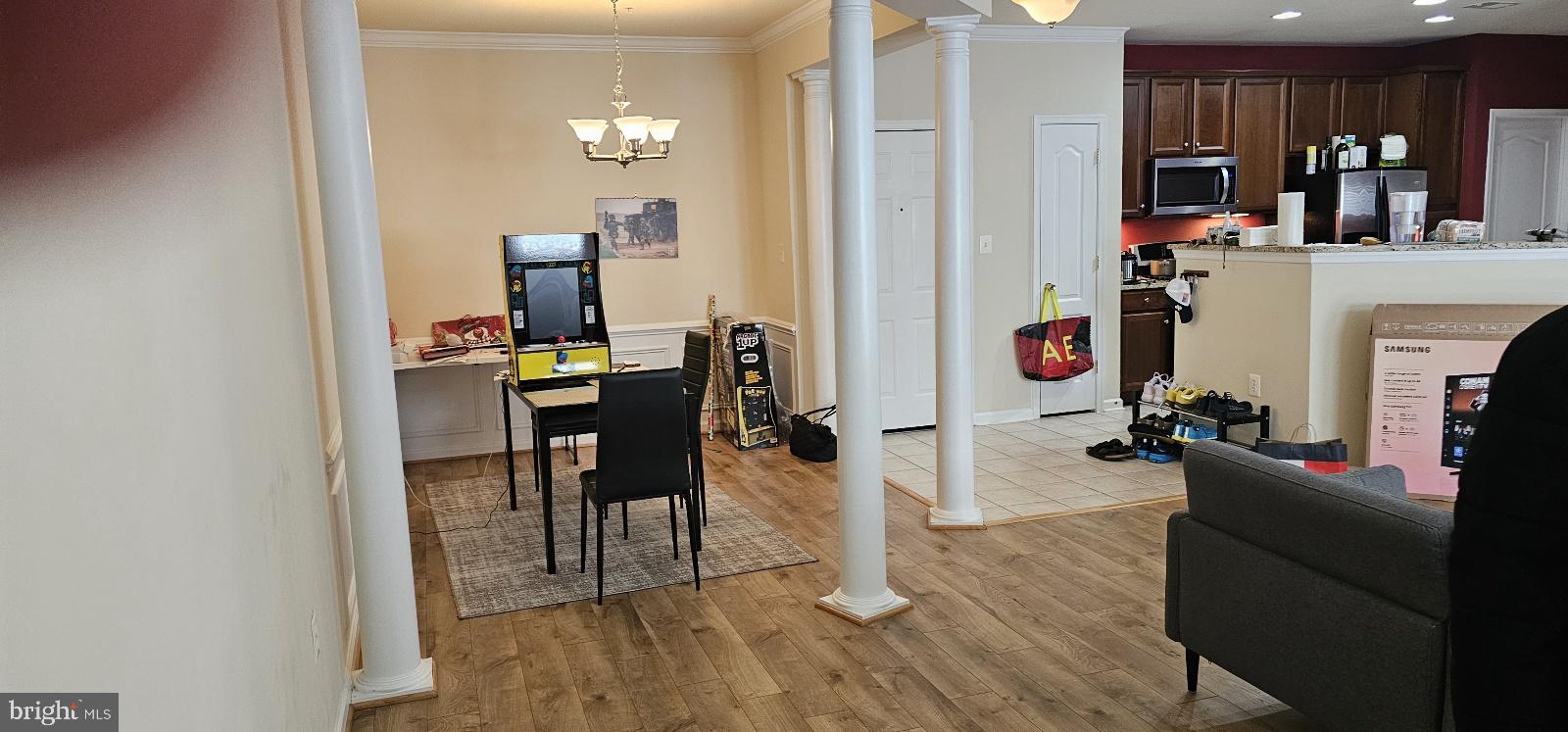 THE RESERVE AT MANASSAS PARK STATION - Residential