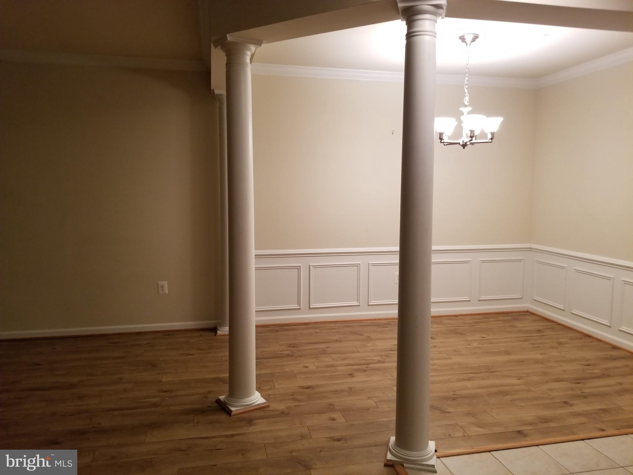 THE RESERVE AT MANASSAS PARK STATION - Residential