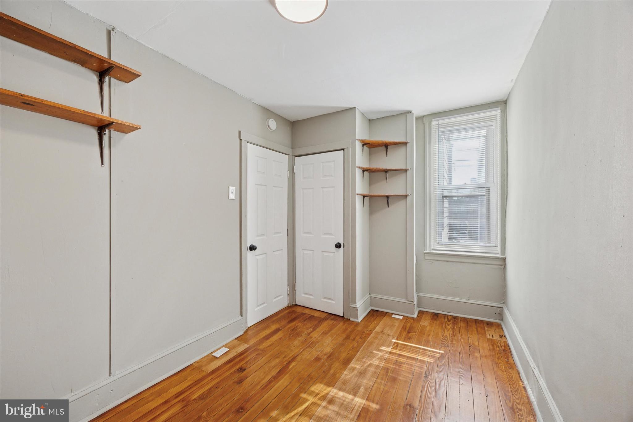 PORT RICHMOND - Residential