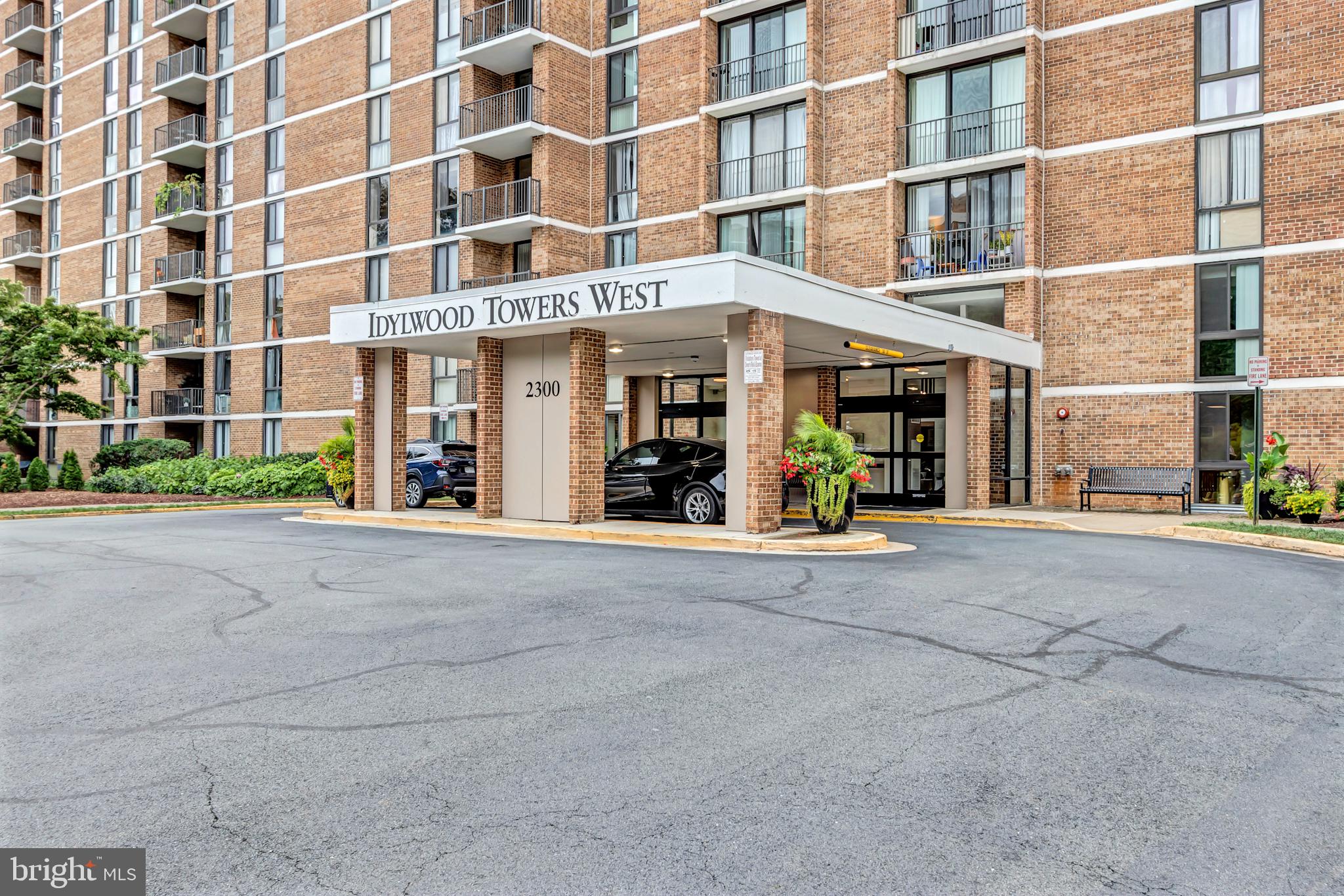 2300 PIMMIT DRIVE 1201