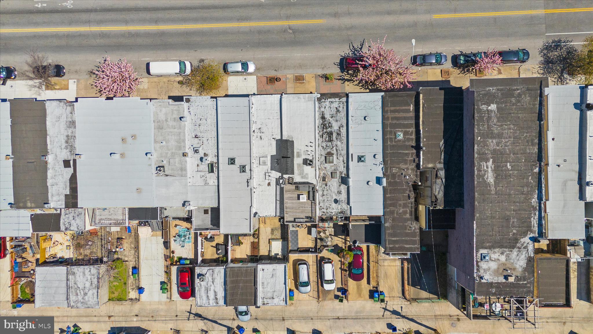HIGHLANDTOWN - Residential