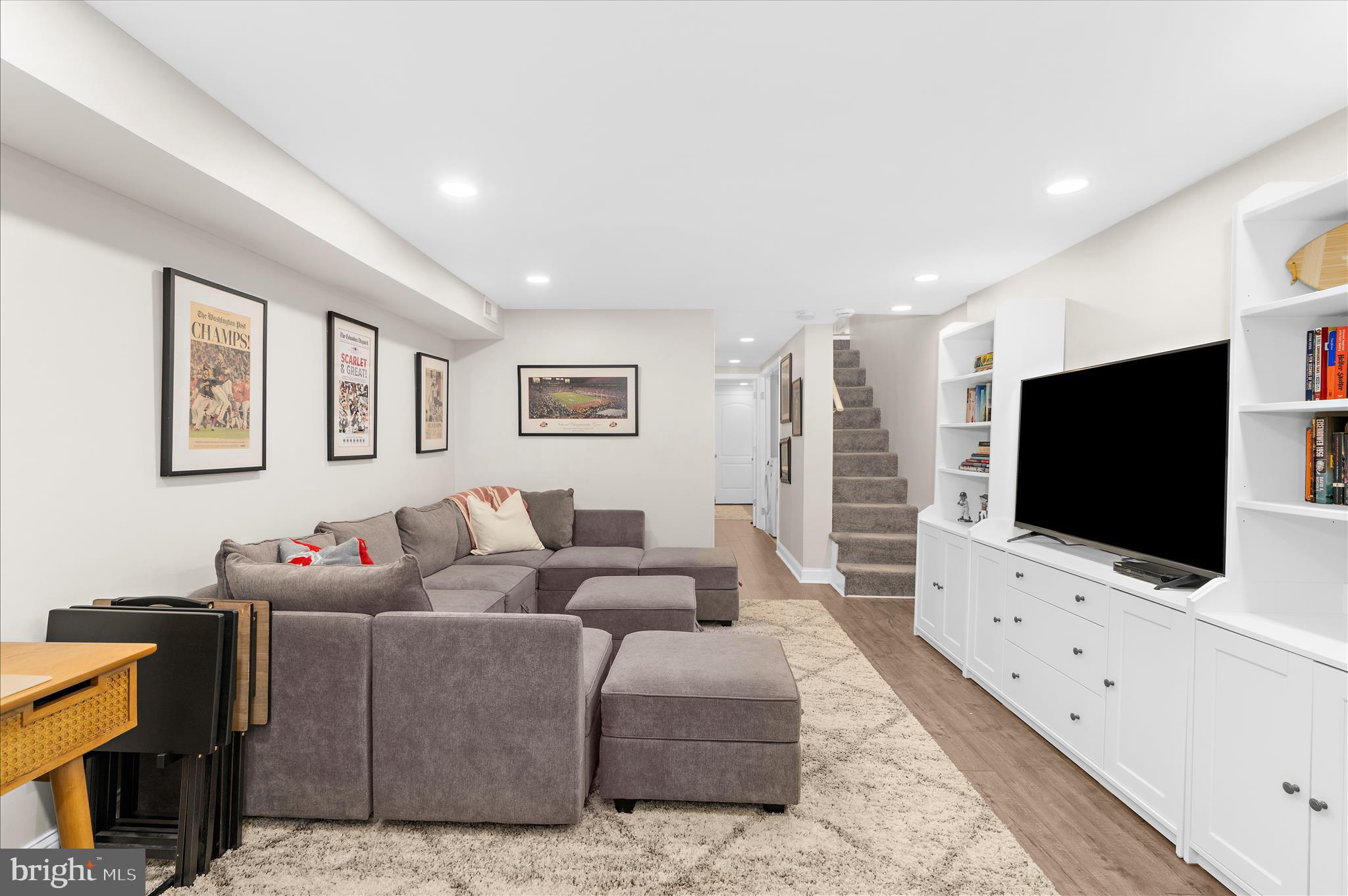 HIGHLANDTOWN - Residential