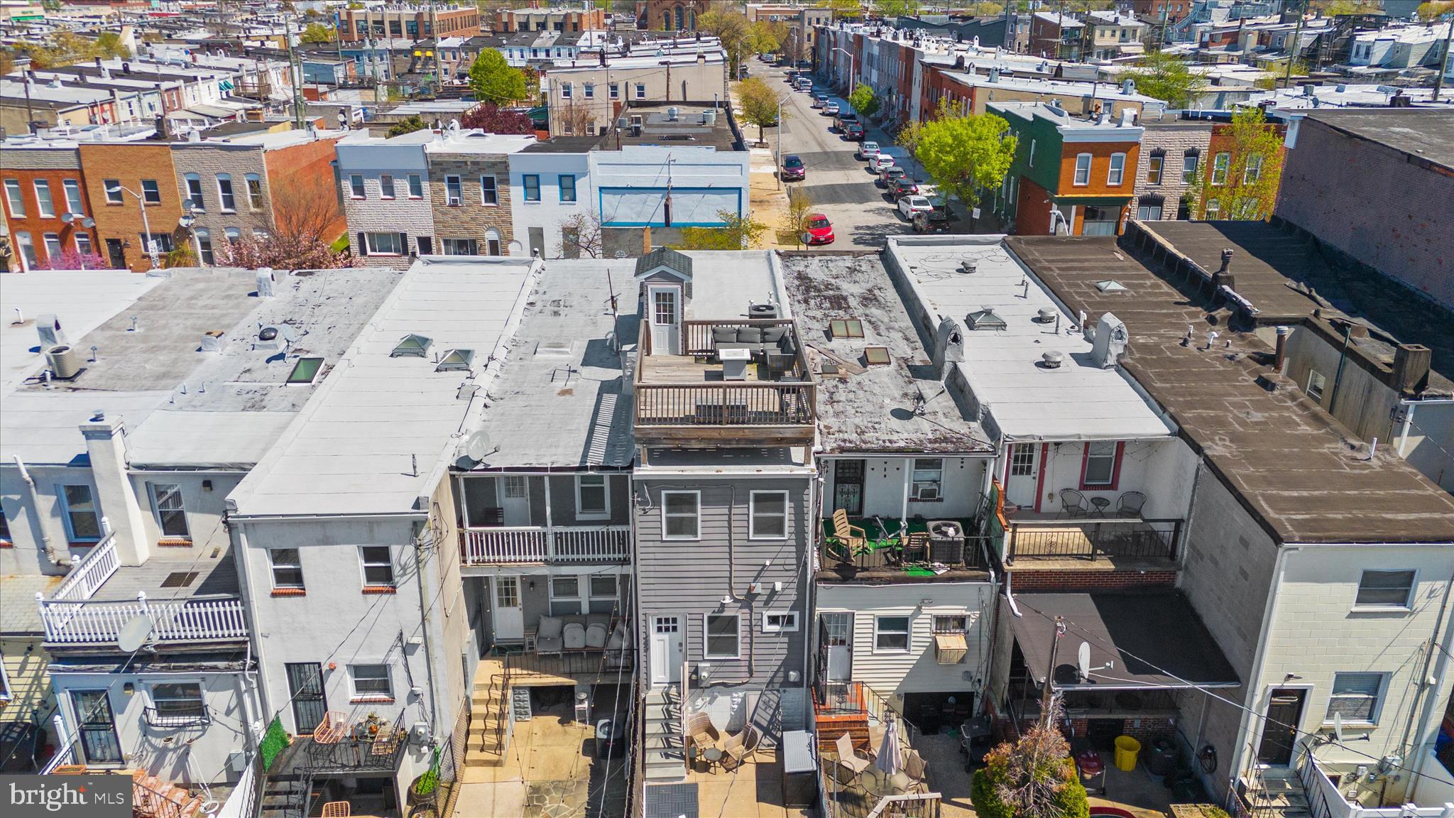 HIGHLANDTOWN - Residential